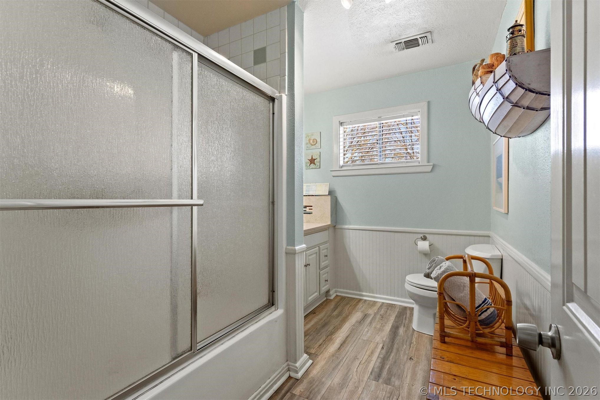 210 Maple Property Photo 28