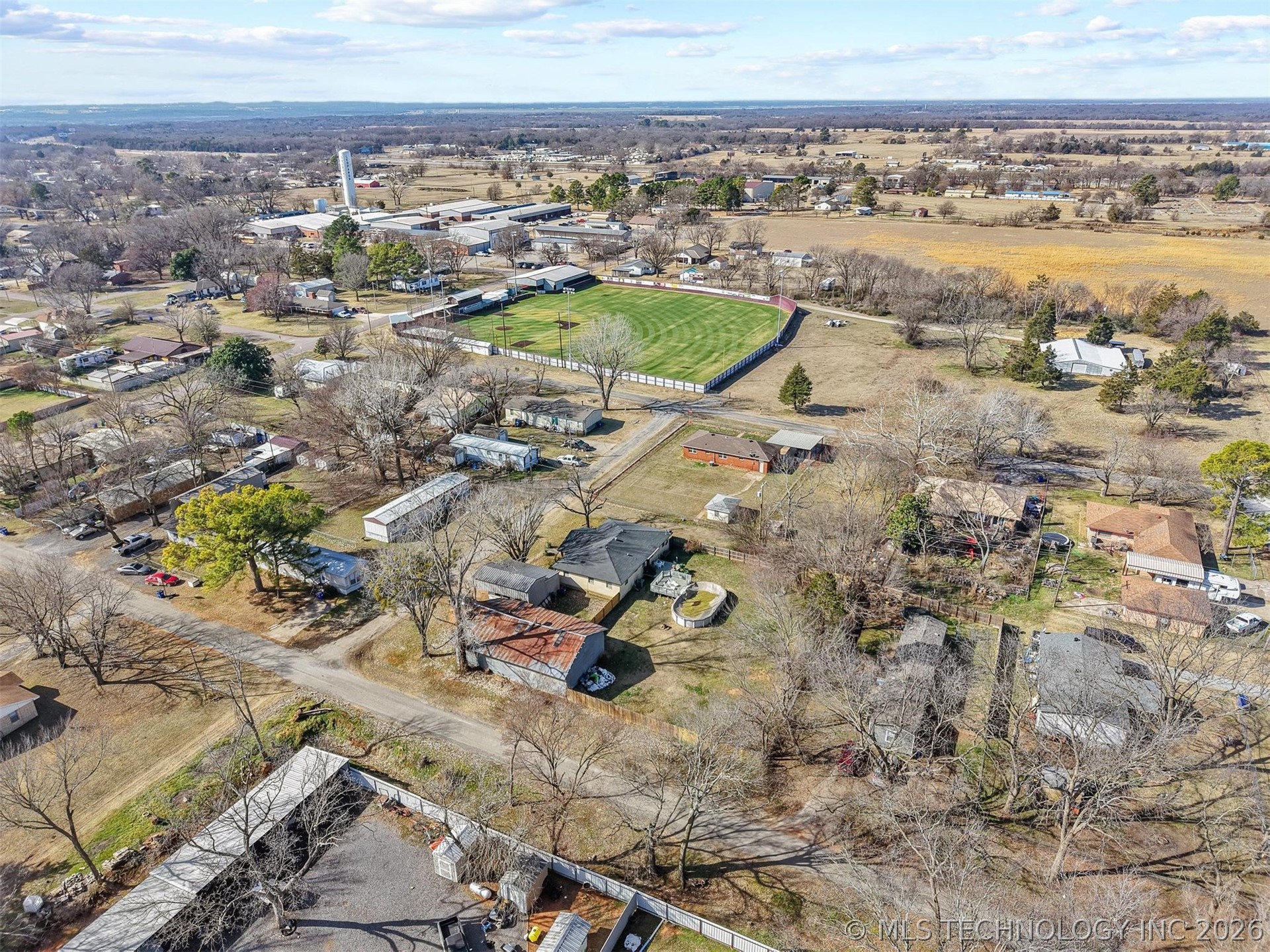 210 Maple Property Photo 39