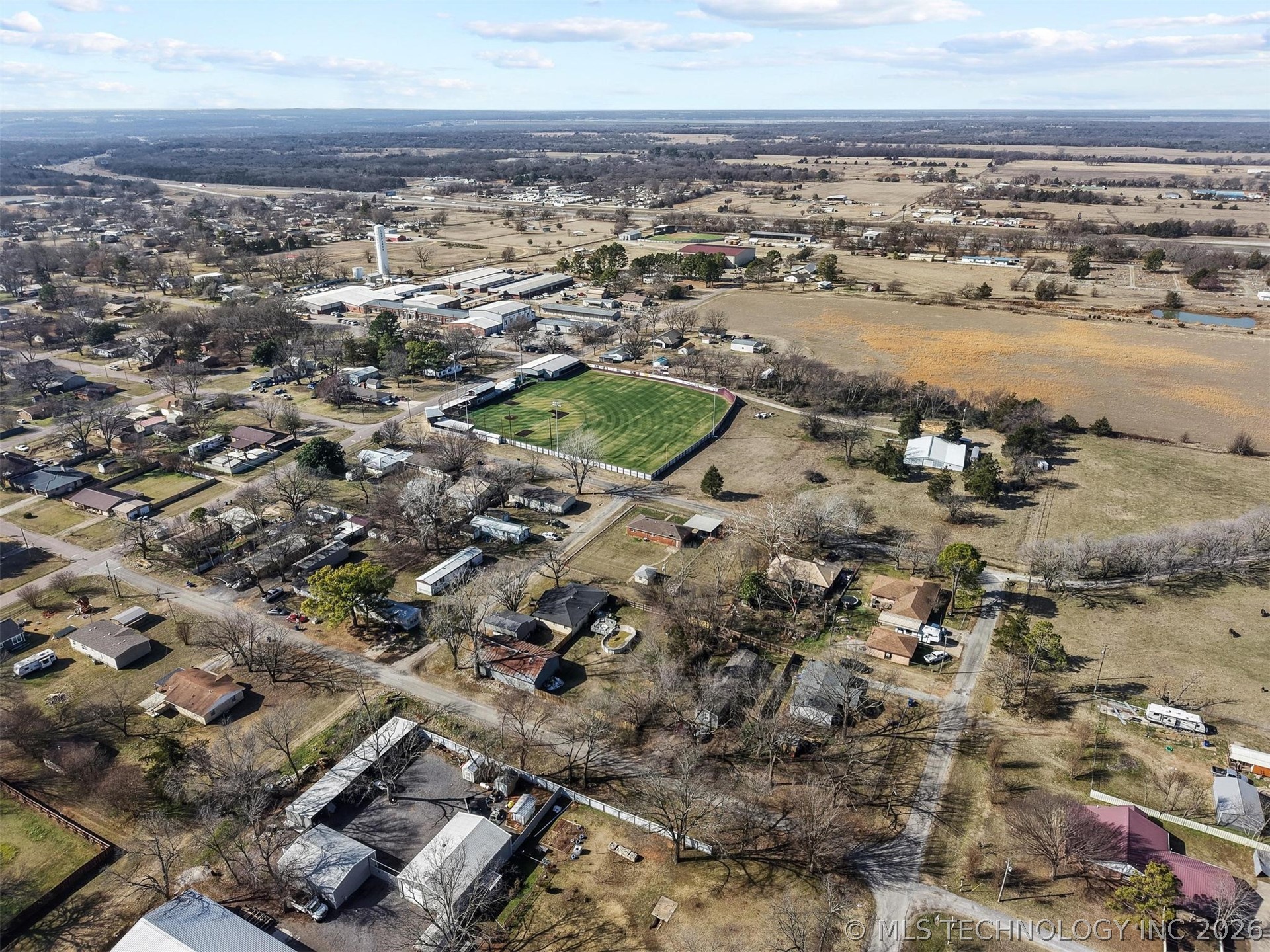 210 Maple Property Photo 41