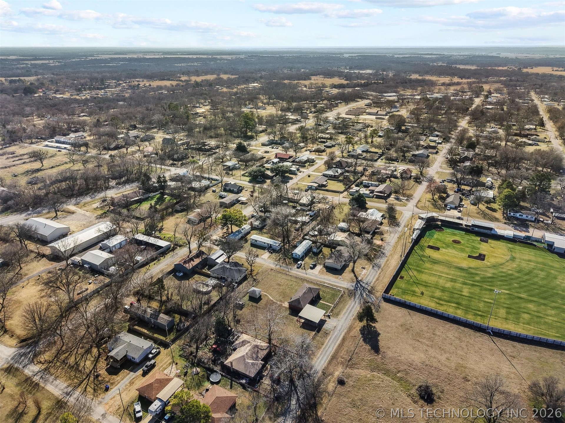 210 Maple Property Photo 42