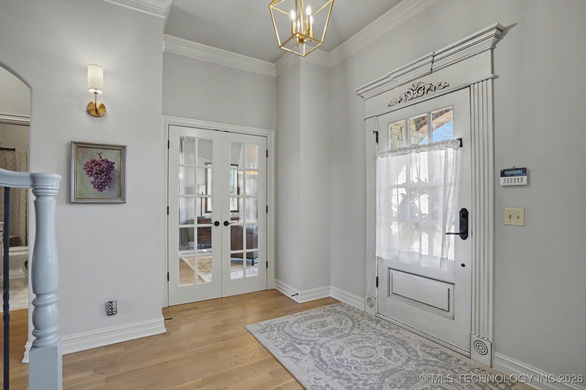 12324 S Ash Avenue Property Photo 5