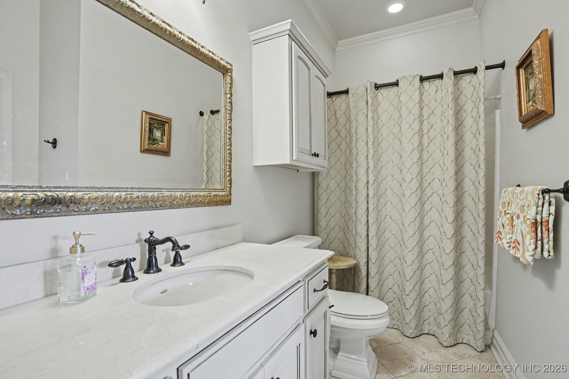 12324 S Ash Avenue Property Photo 27