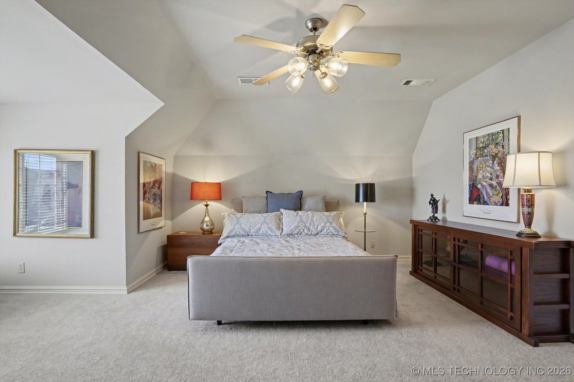 12324 S Ash Avenue Property Photo 29