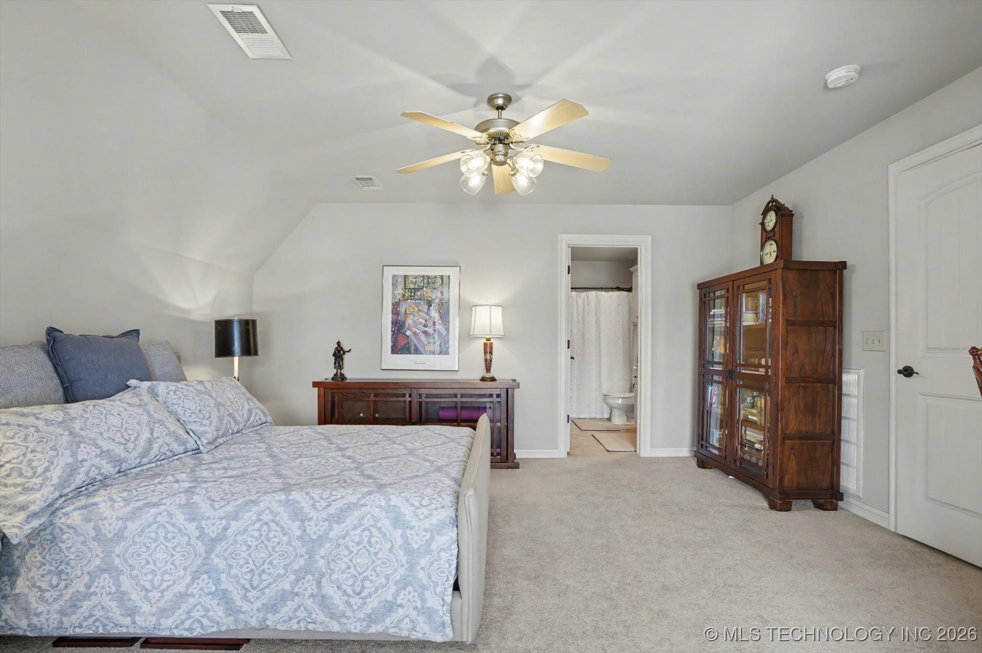 12324 S Ash Avenue Property Photo 31
