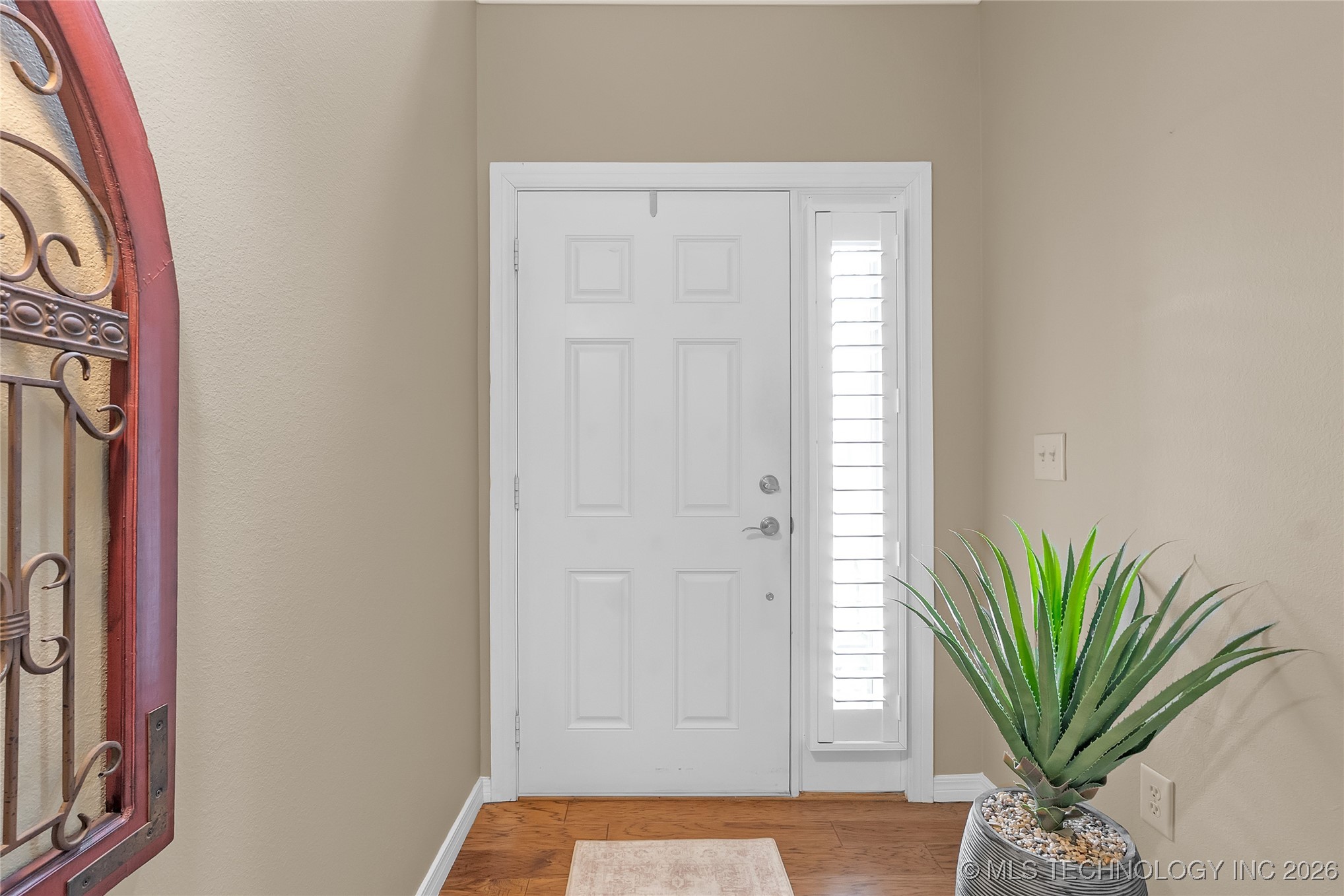 10128 S 94th East Avenue Property Photo 5