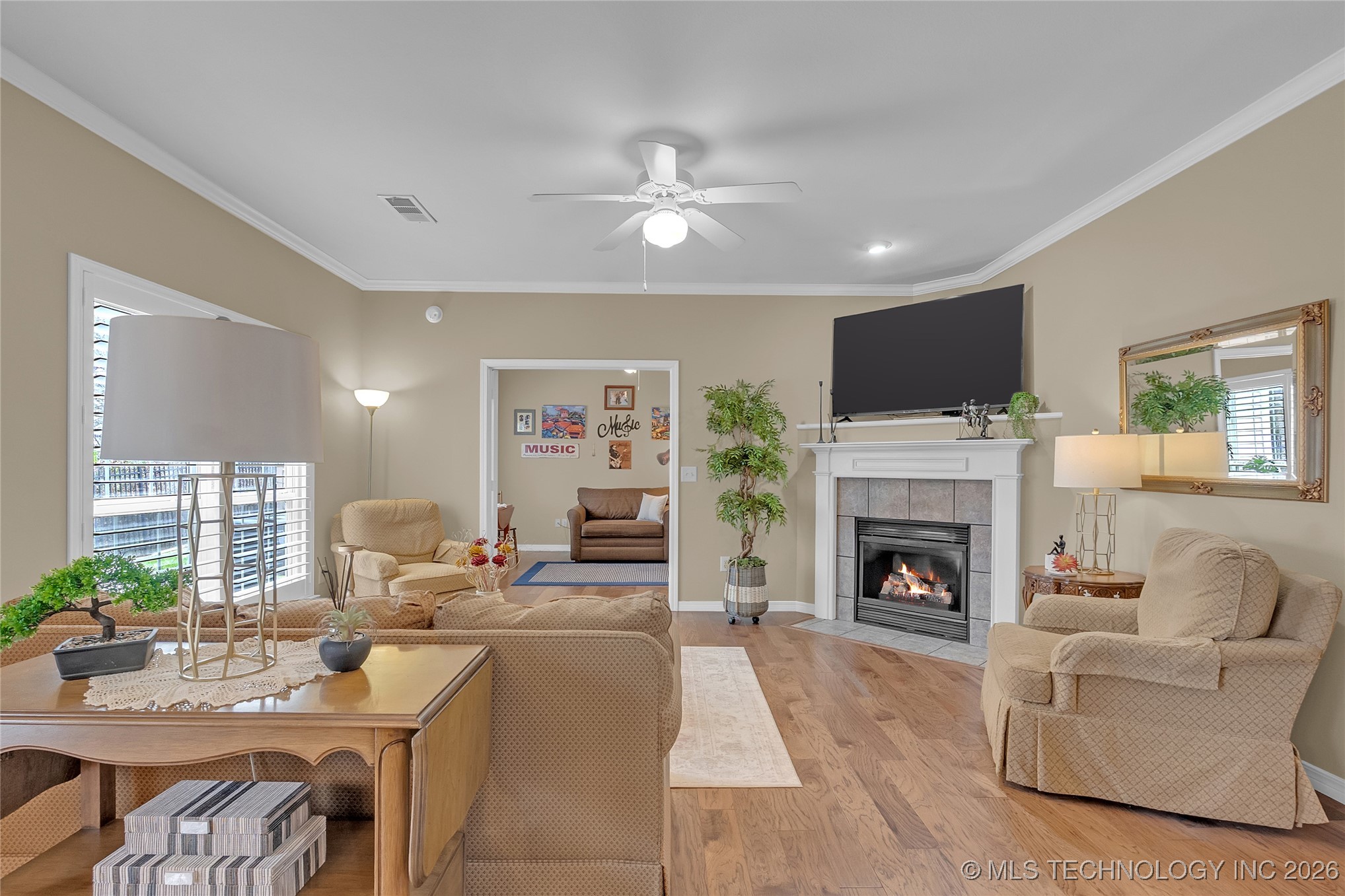 10128 S 94th East Avenue Property Photo 8