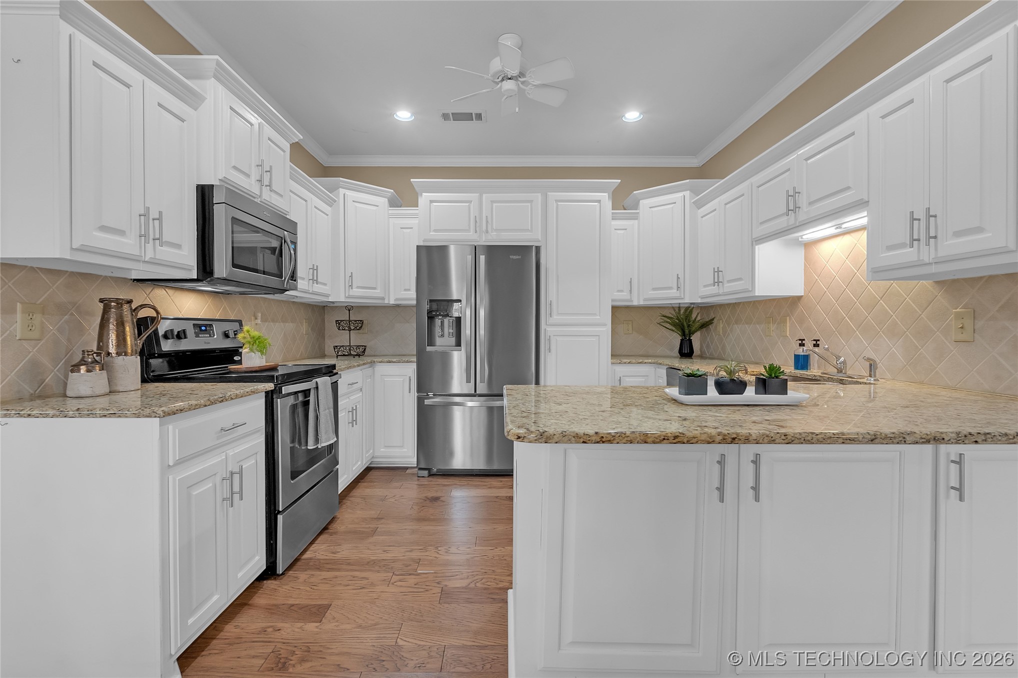 10128 S 94th East Avenue Property Photo 22