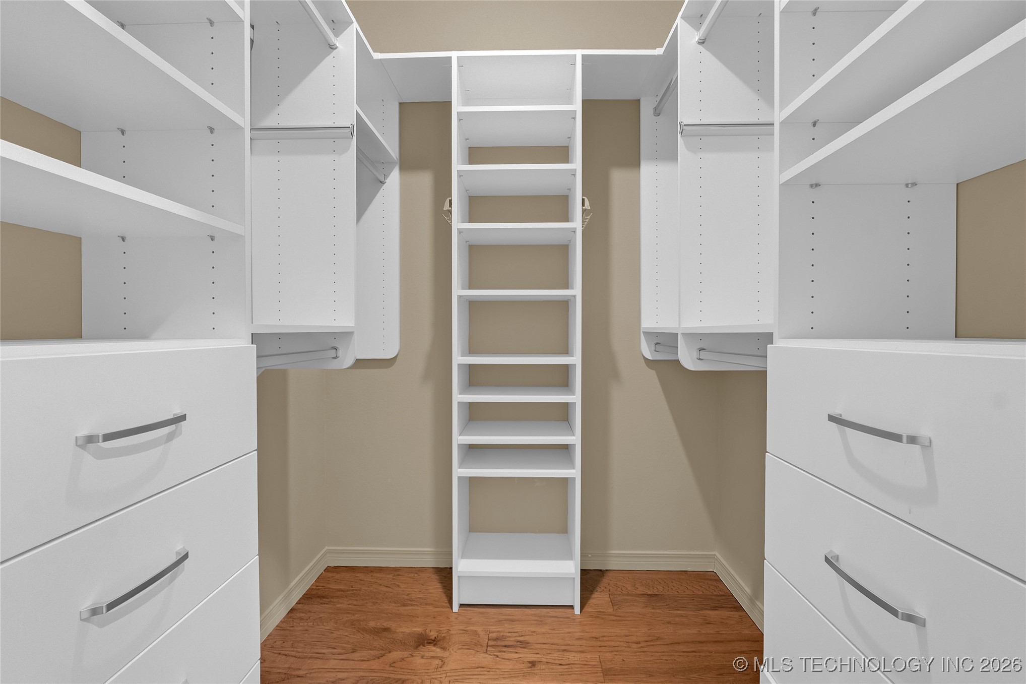 10128 S 94th East Avenue Property Photo 32