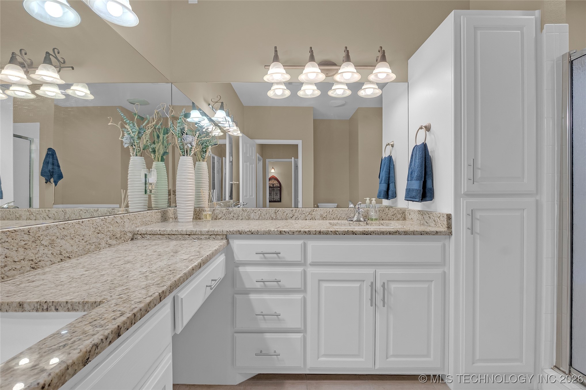 10128 S 94th East Avenue Property Photo 35