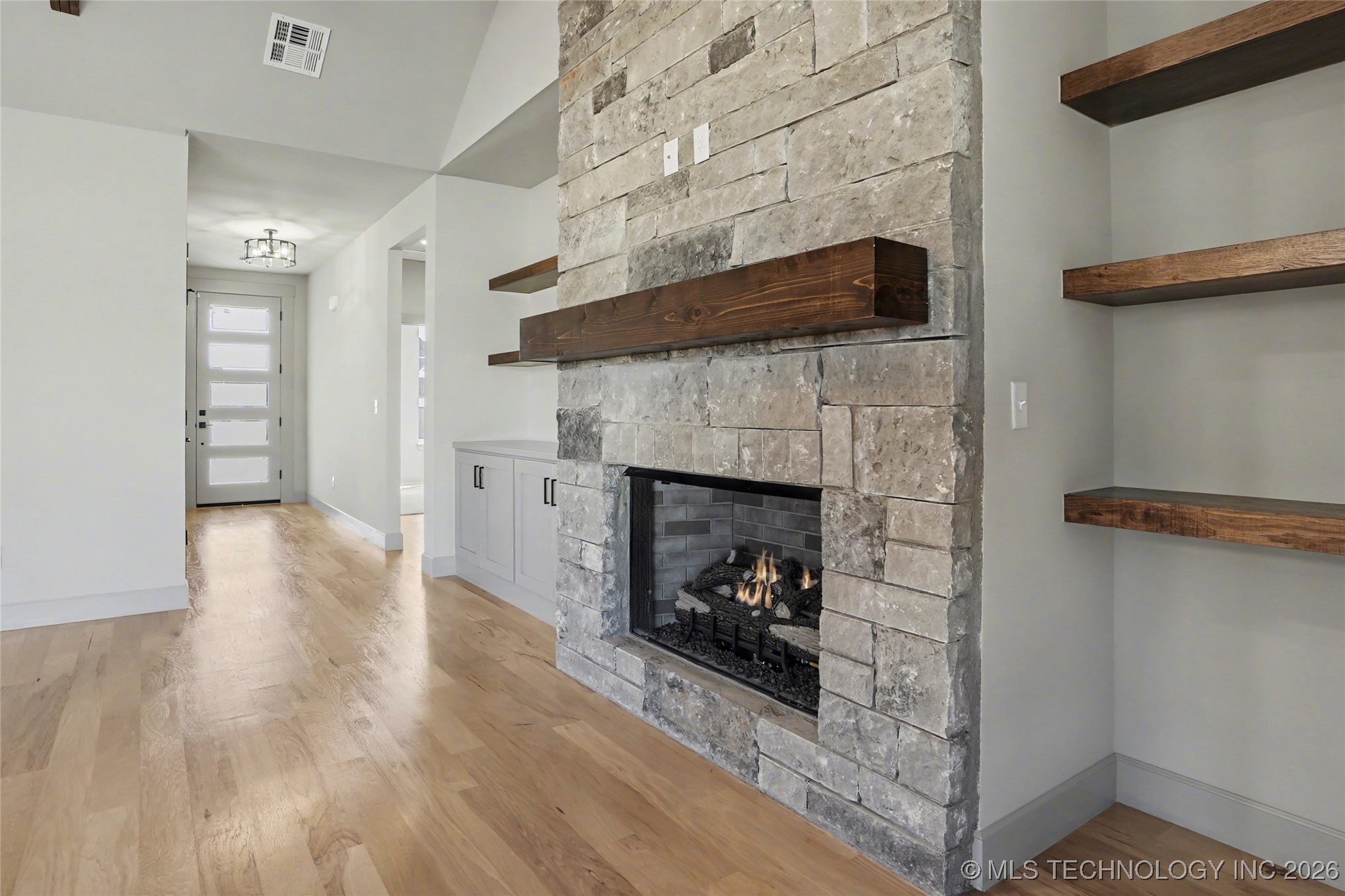 13622 S 21st Court E Property Photo 4