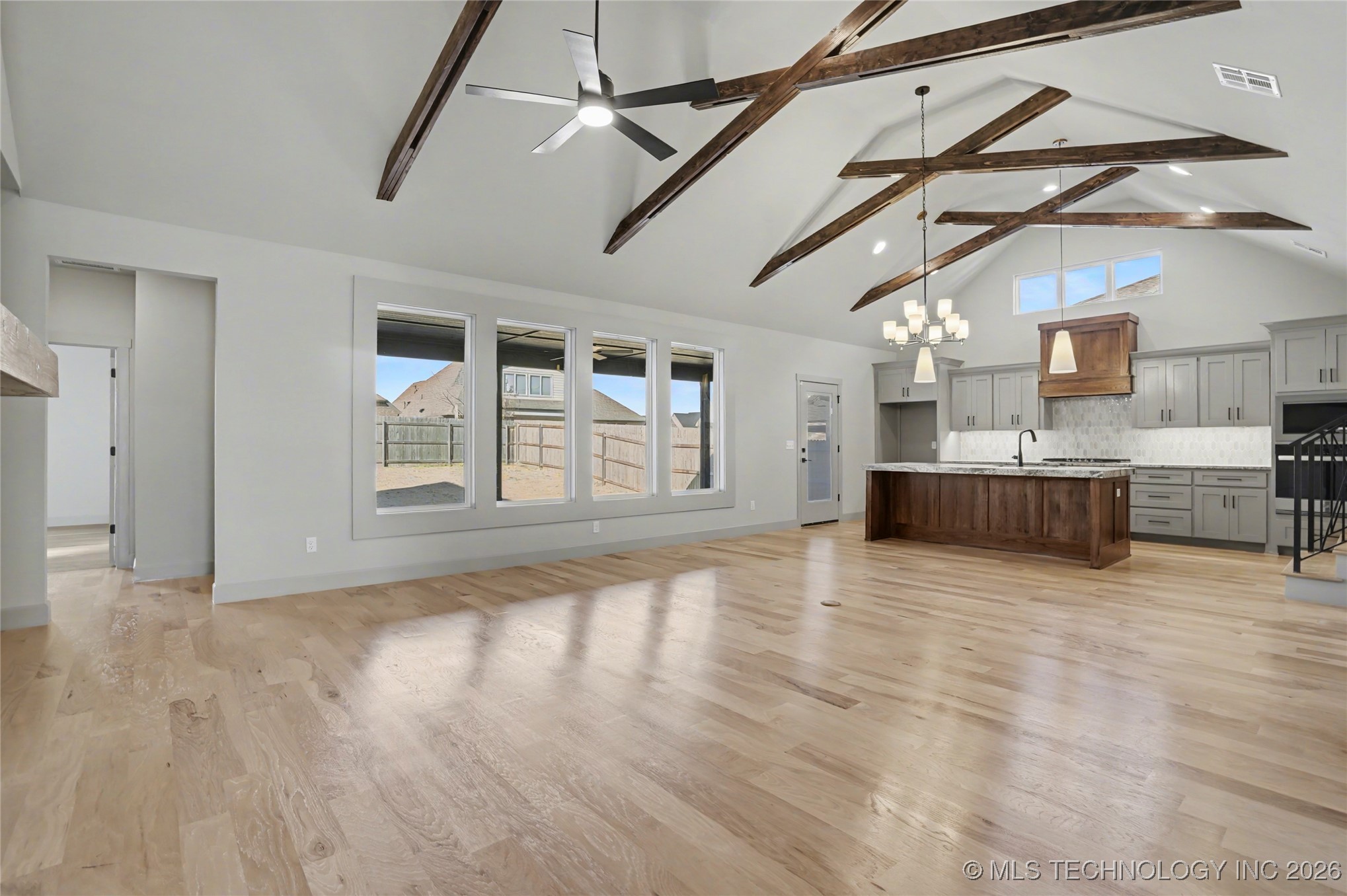 13622 S 21st Court E Property Photo 5