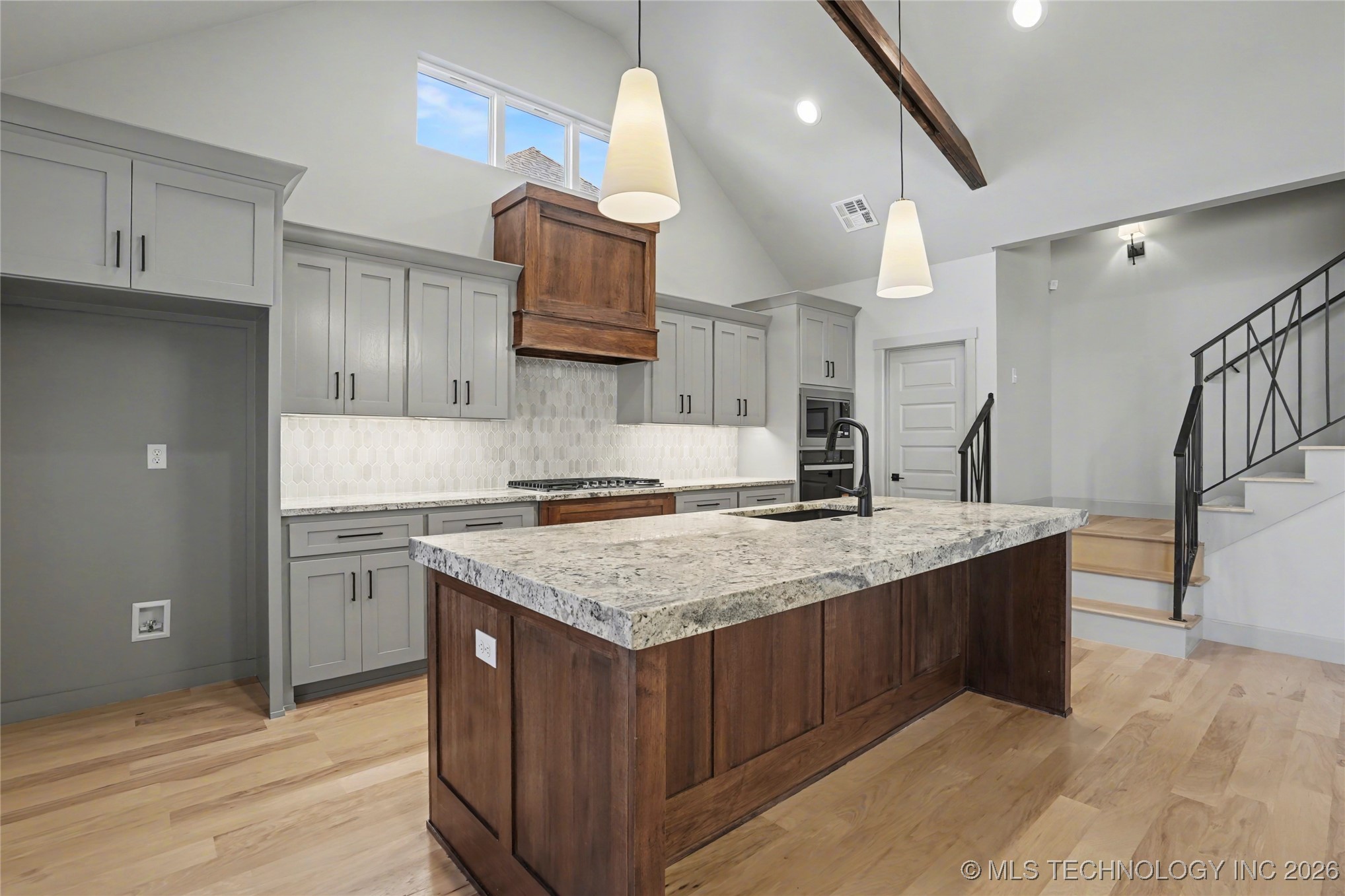 13622 S 21st Court E Property Photo 9