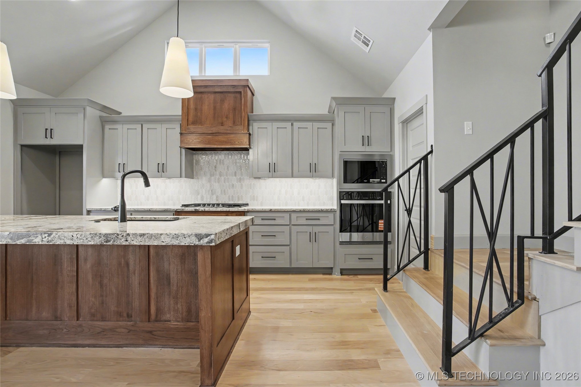 13622 S 21st Court E Property Photo 26