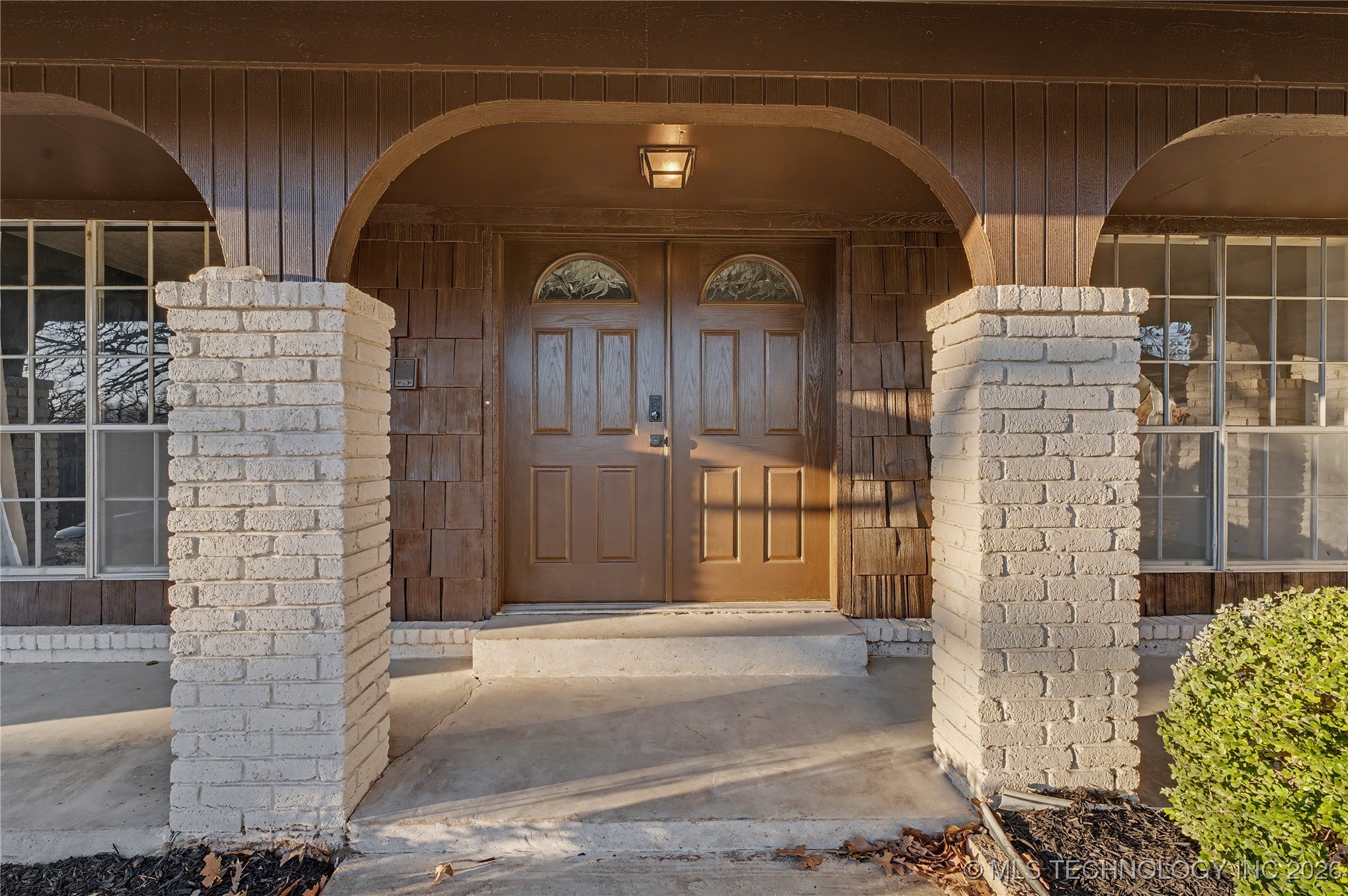 2017 W Xyler Street Property Photo 4