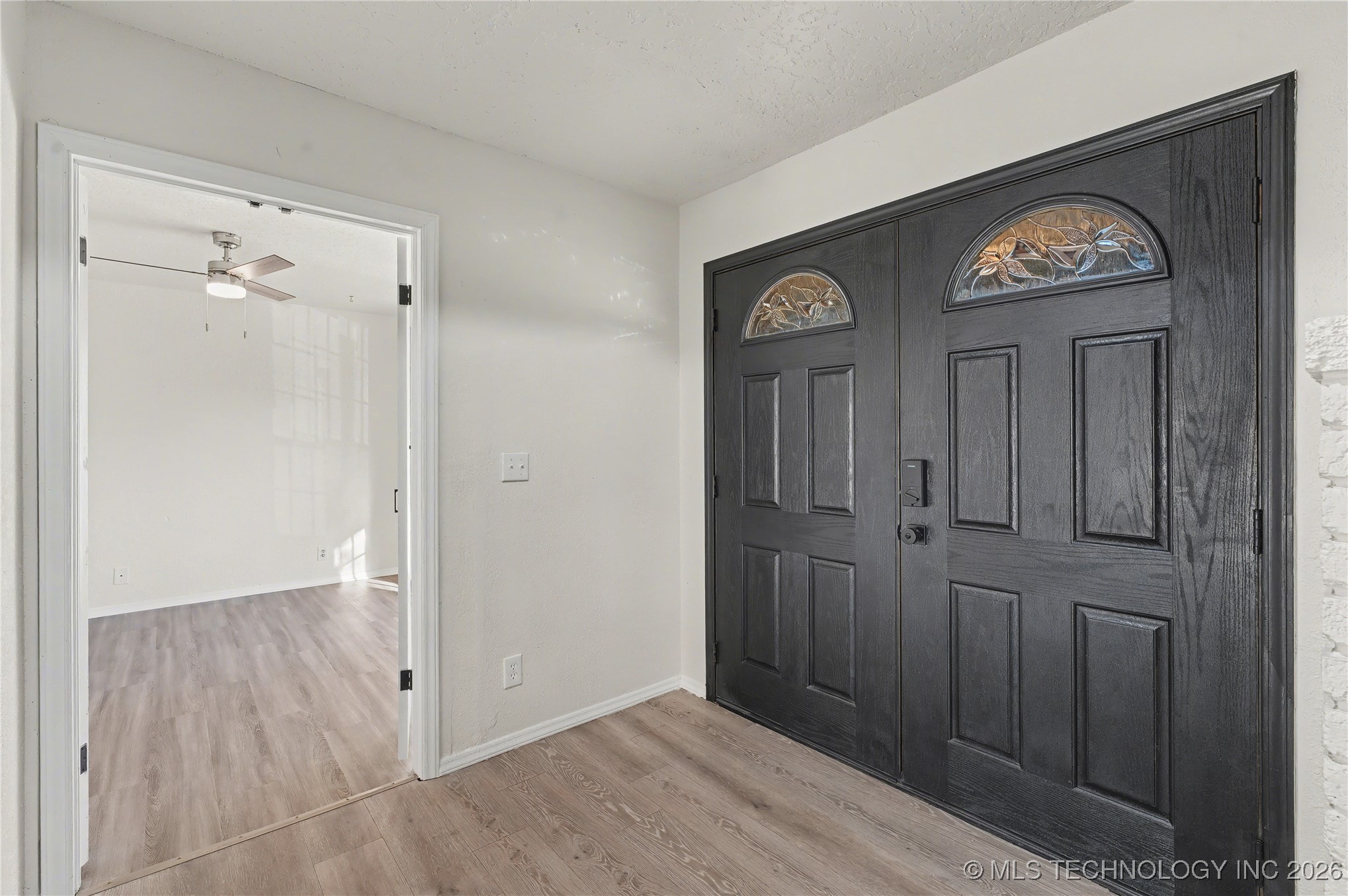 2017 W Xyler Street Property Photo 5