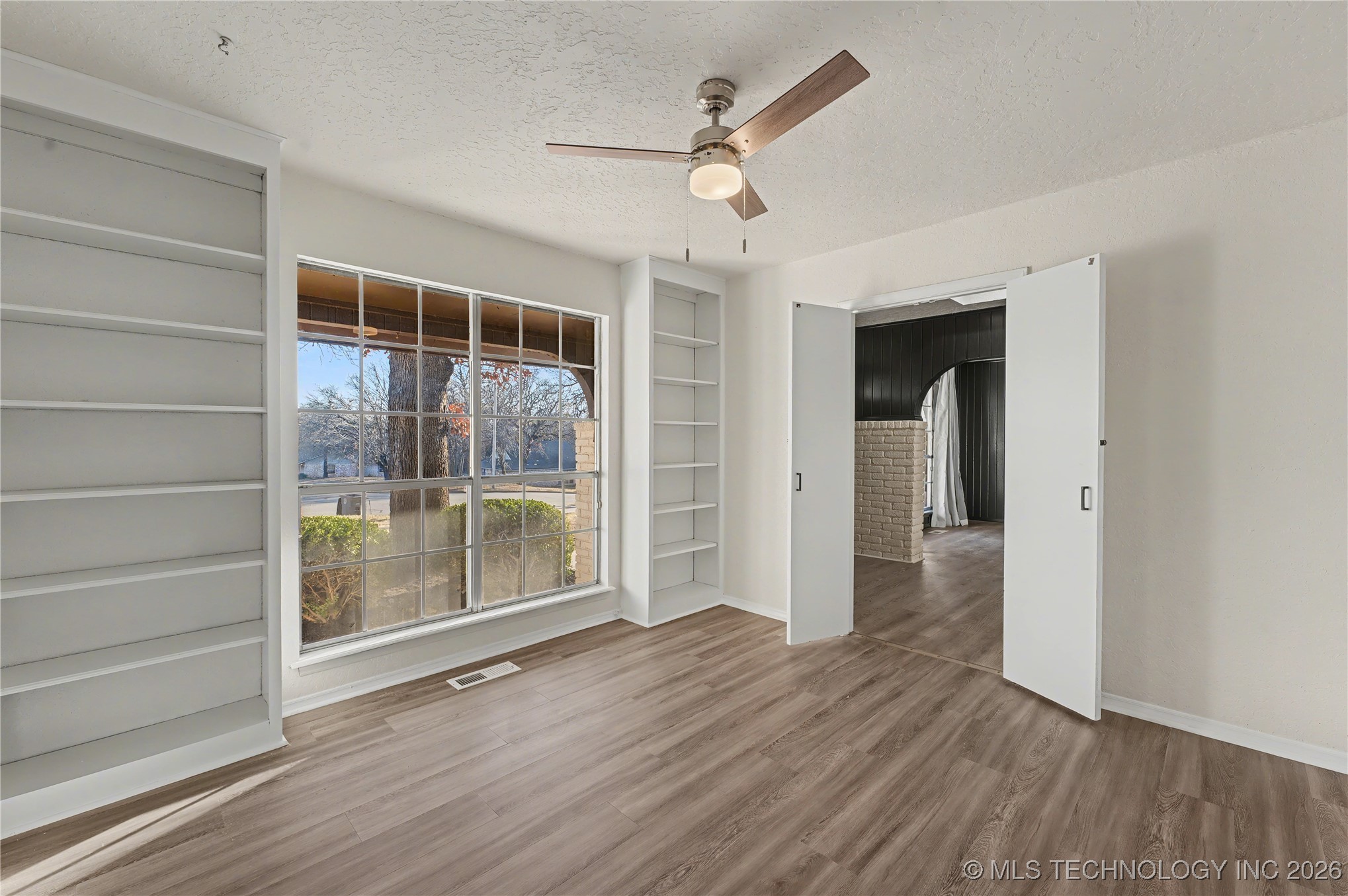 2017 W Xyler Street Property Photo 6