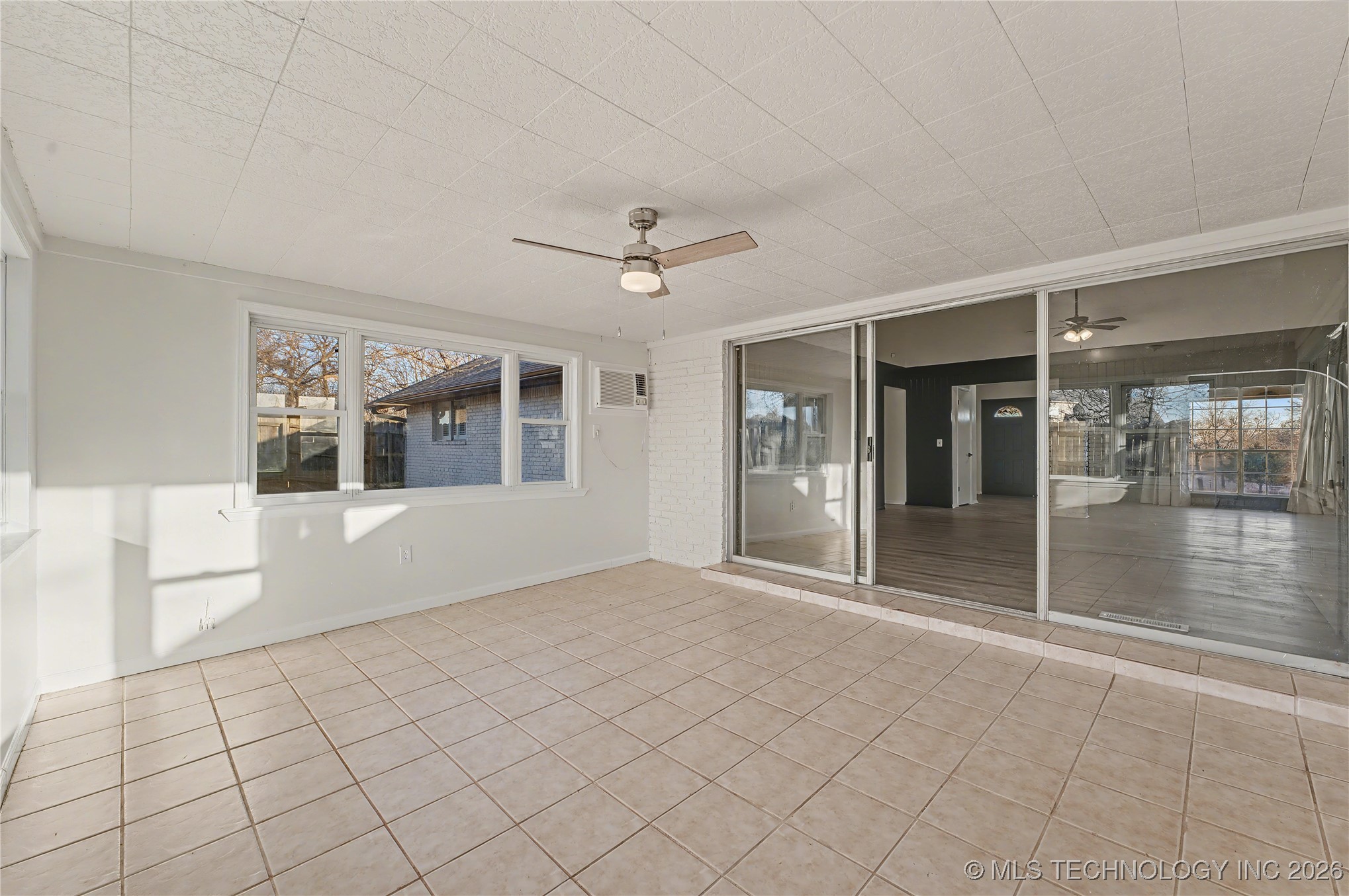 2017 W Xyler Street Property Photo 16