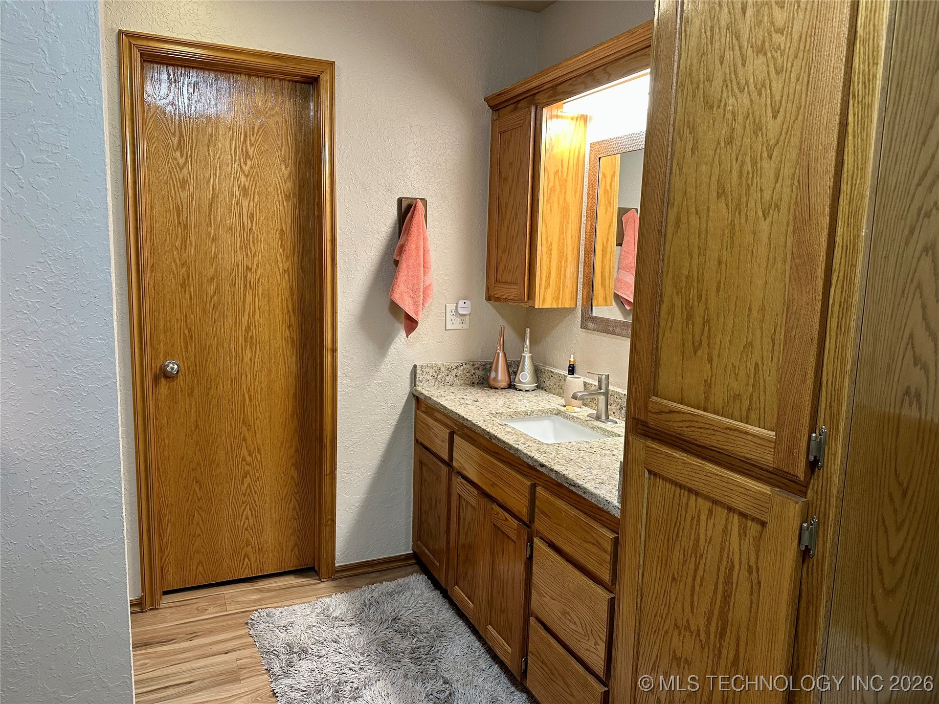 2332 Sioux Property Photo 17