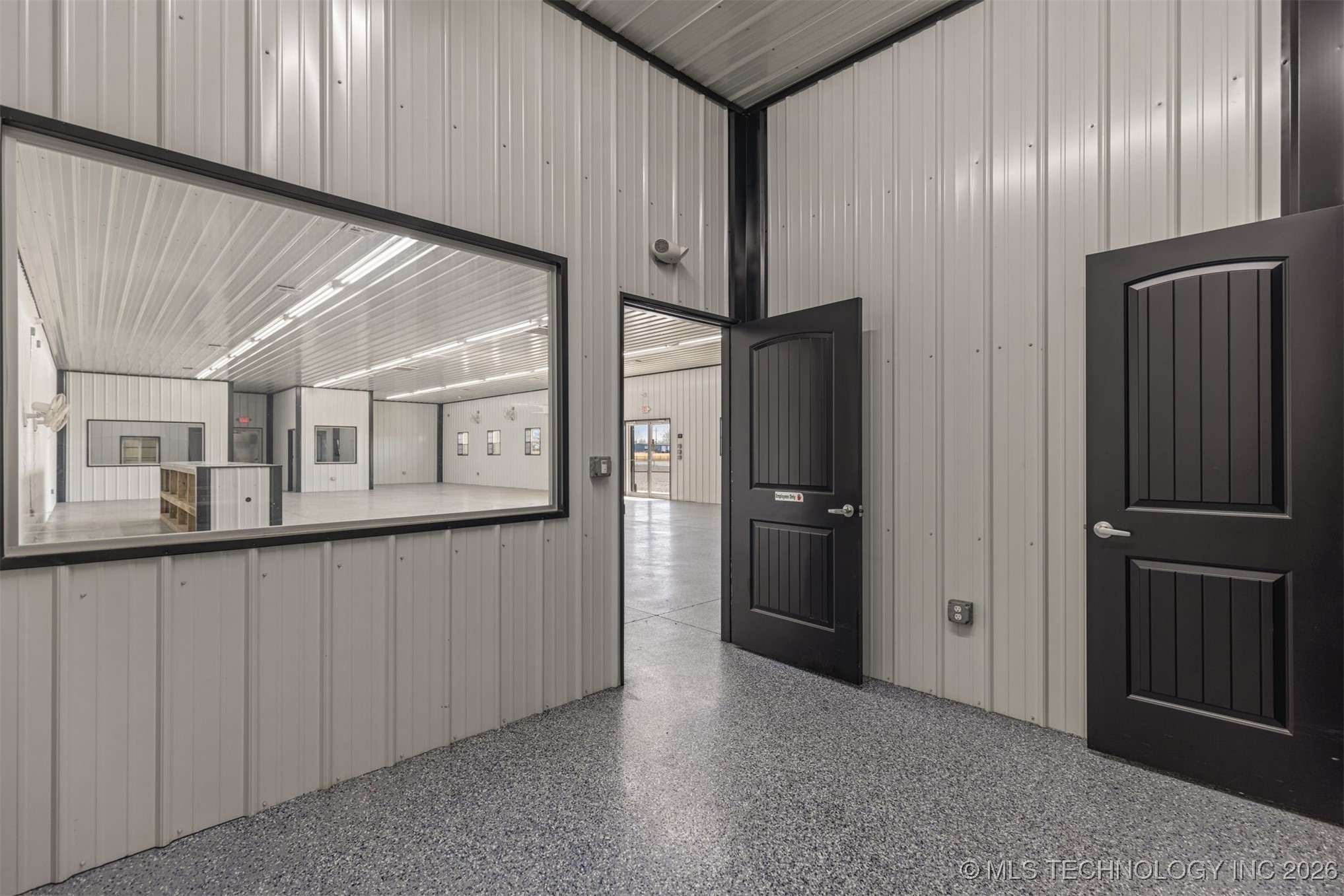 26091 State Hwy 51 Property Photo 17