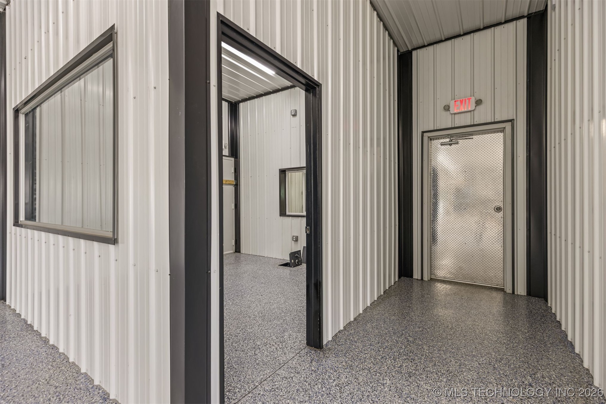 26091 State Hwy 51 Property Photo 22