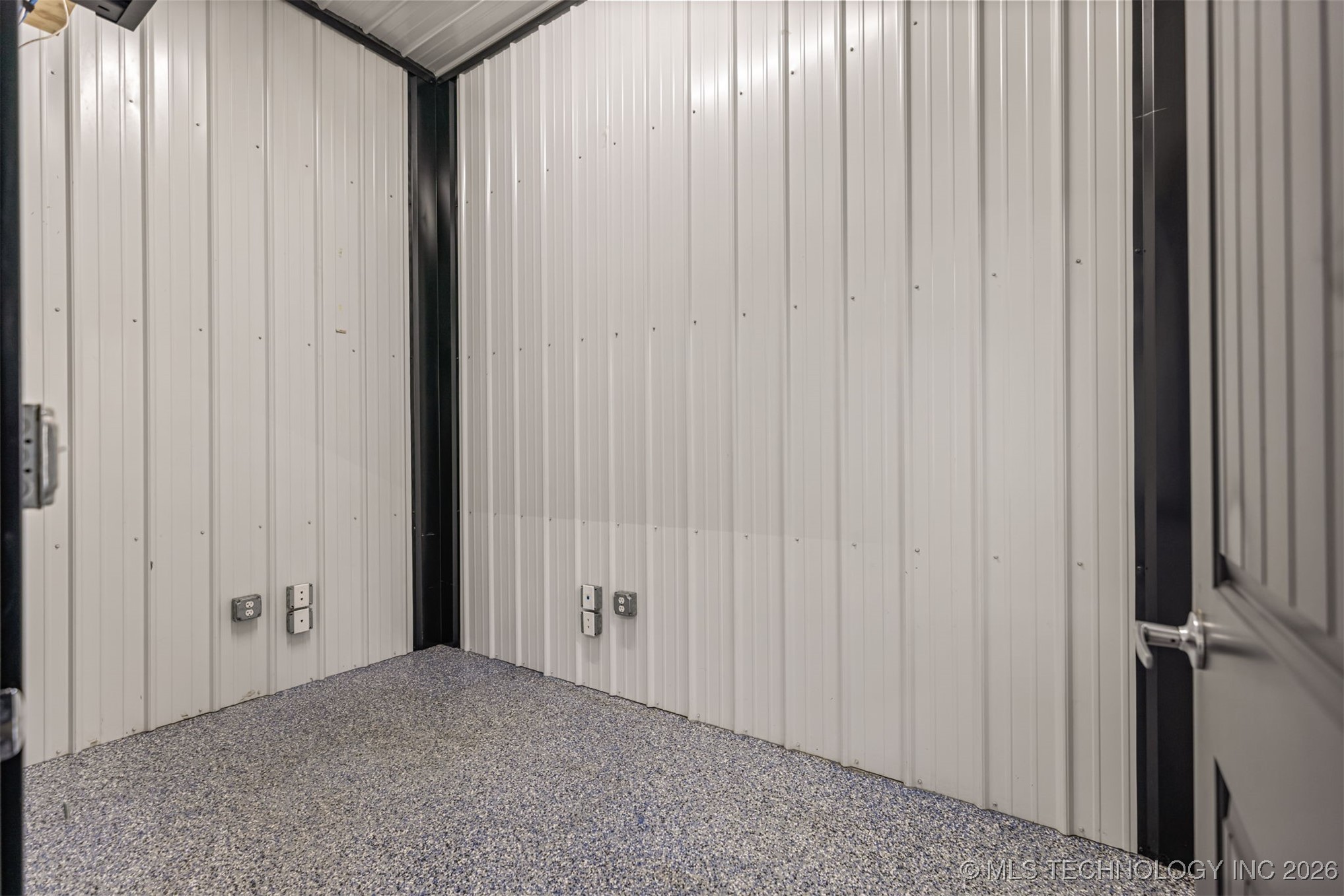 26091 State Hwy 51 Property Photo 23