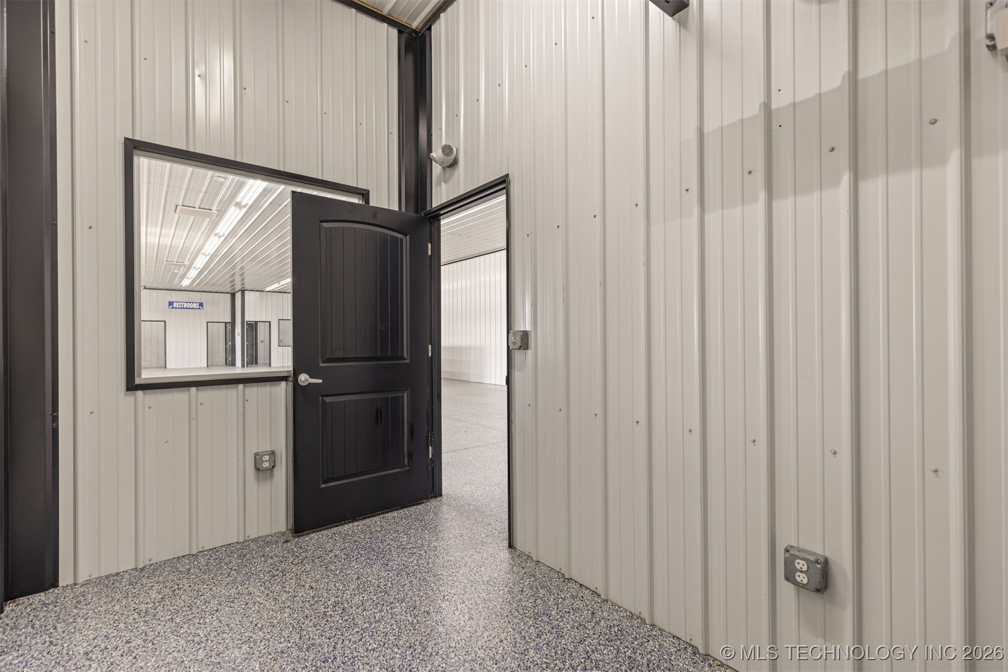 26091 State Hwy 51 Property Photo 24