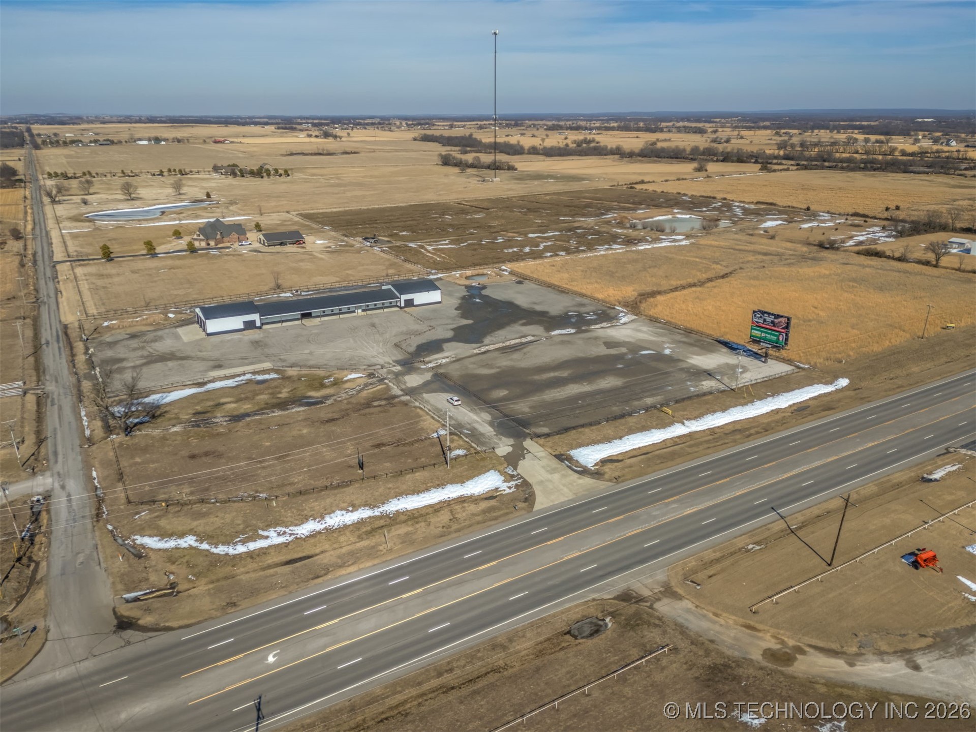 26091 State Hwy 51 Property Photo 44
