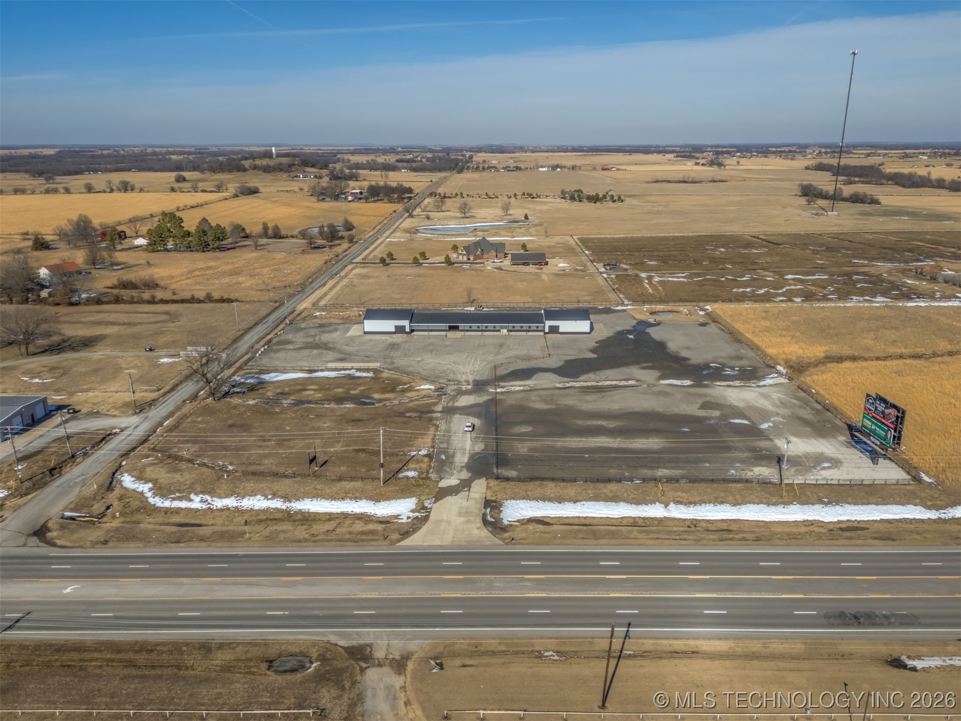 26091 State Hwy 51 Property Photo 45