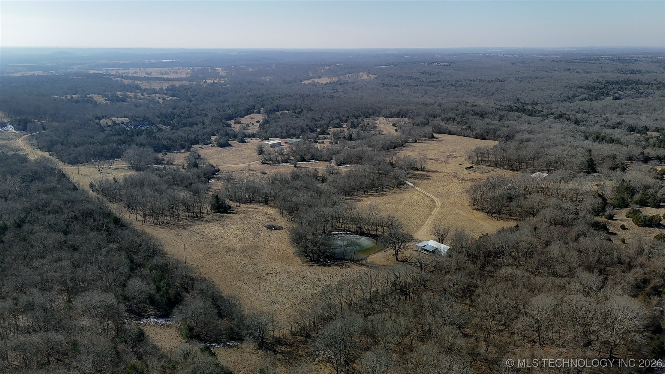 9305 N Jackson Lane Property Photo 3