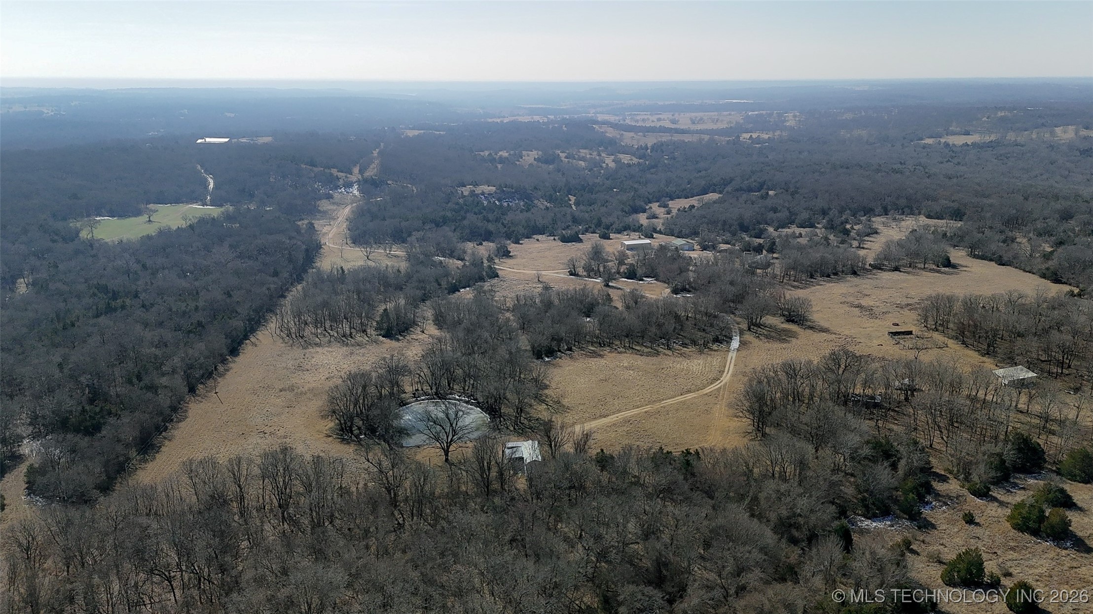 9305 N Jackson Lane Property Photo 4