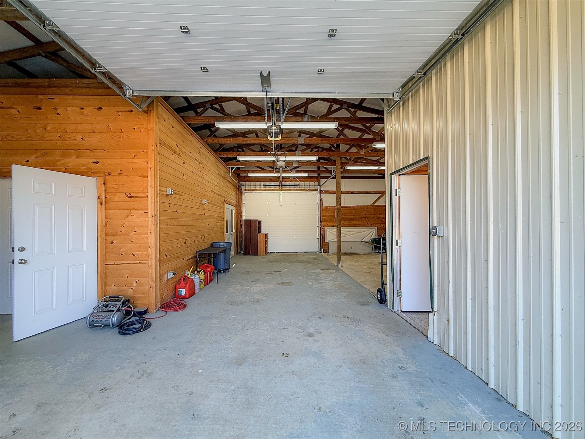 9305 N Jackson Lane Property Photo 37