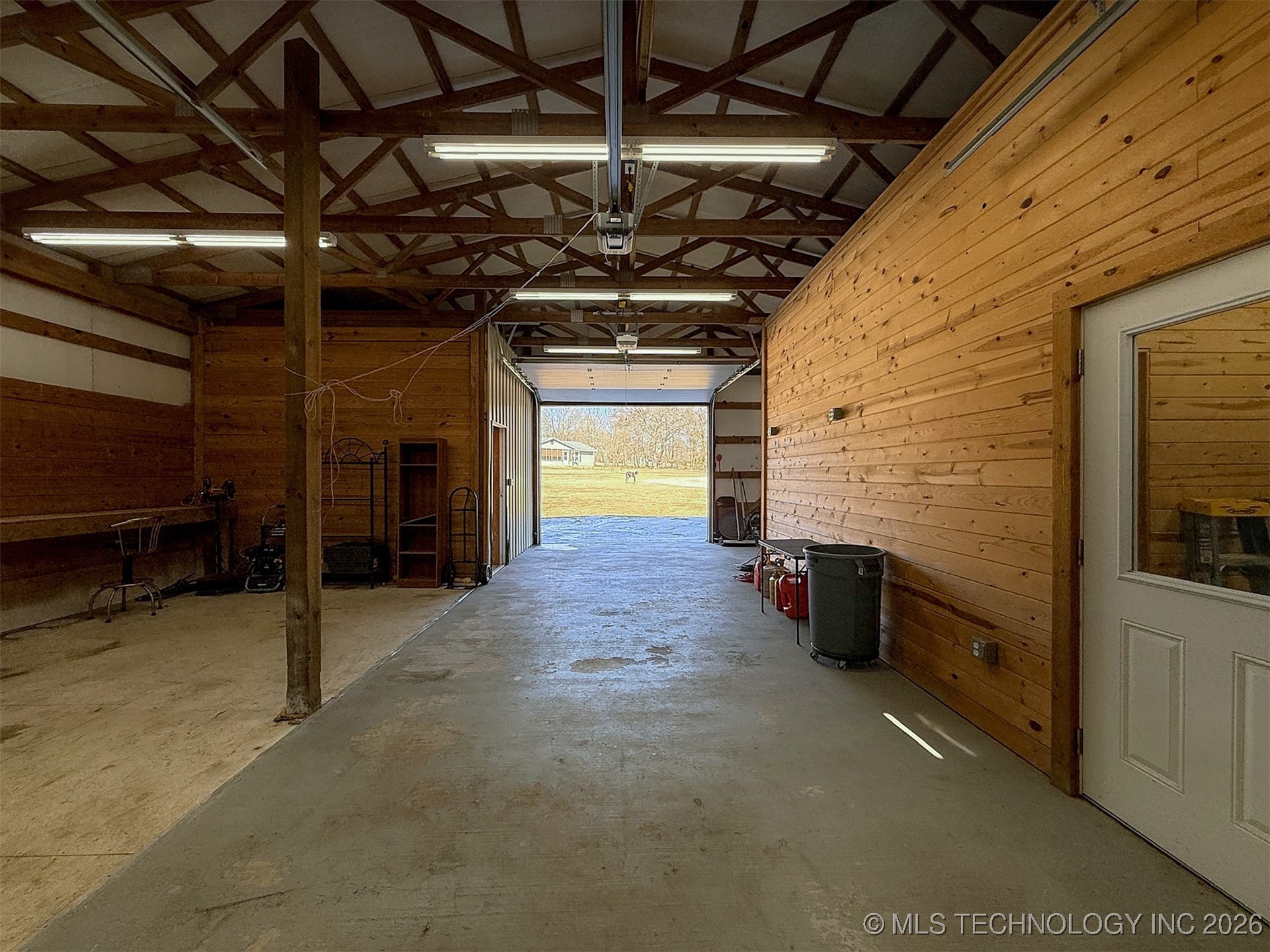 9305 N Jackson Lane Property Photo 38