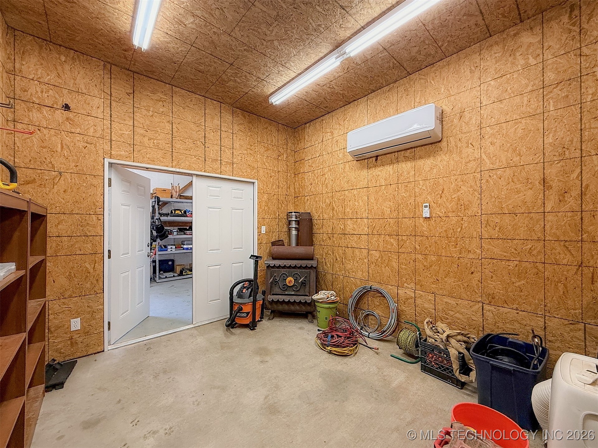 9305 N Jackson Lane Property Photo 39