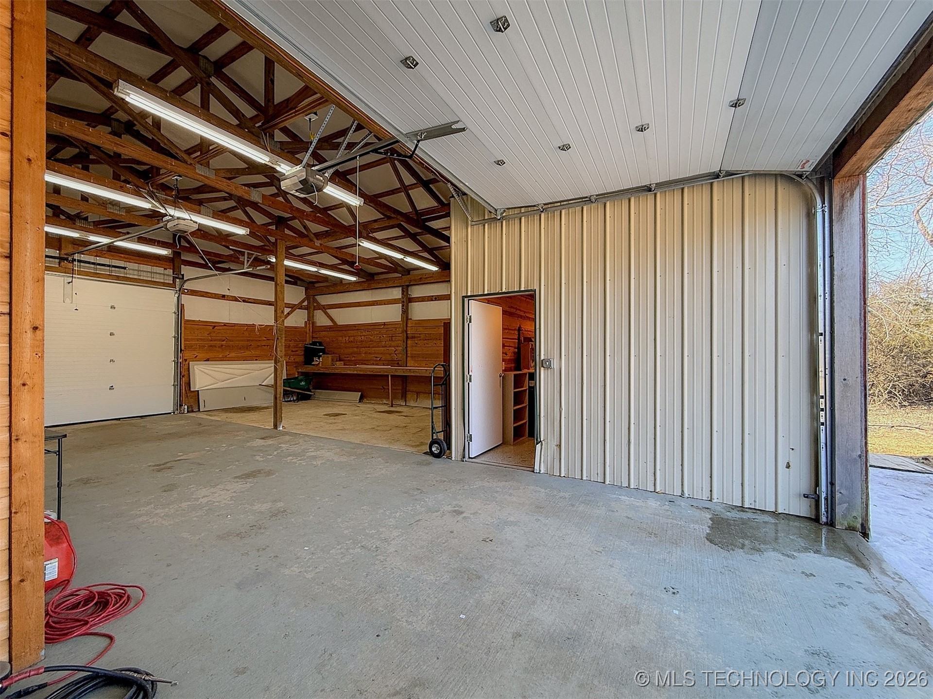 9305 N Jackson Lane Property Photo 40