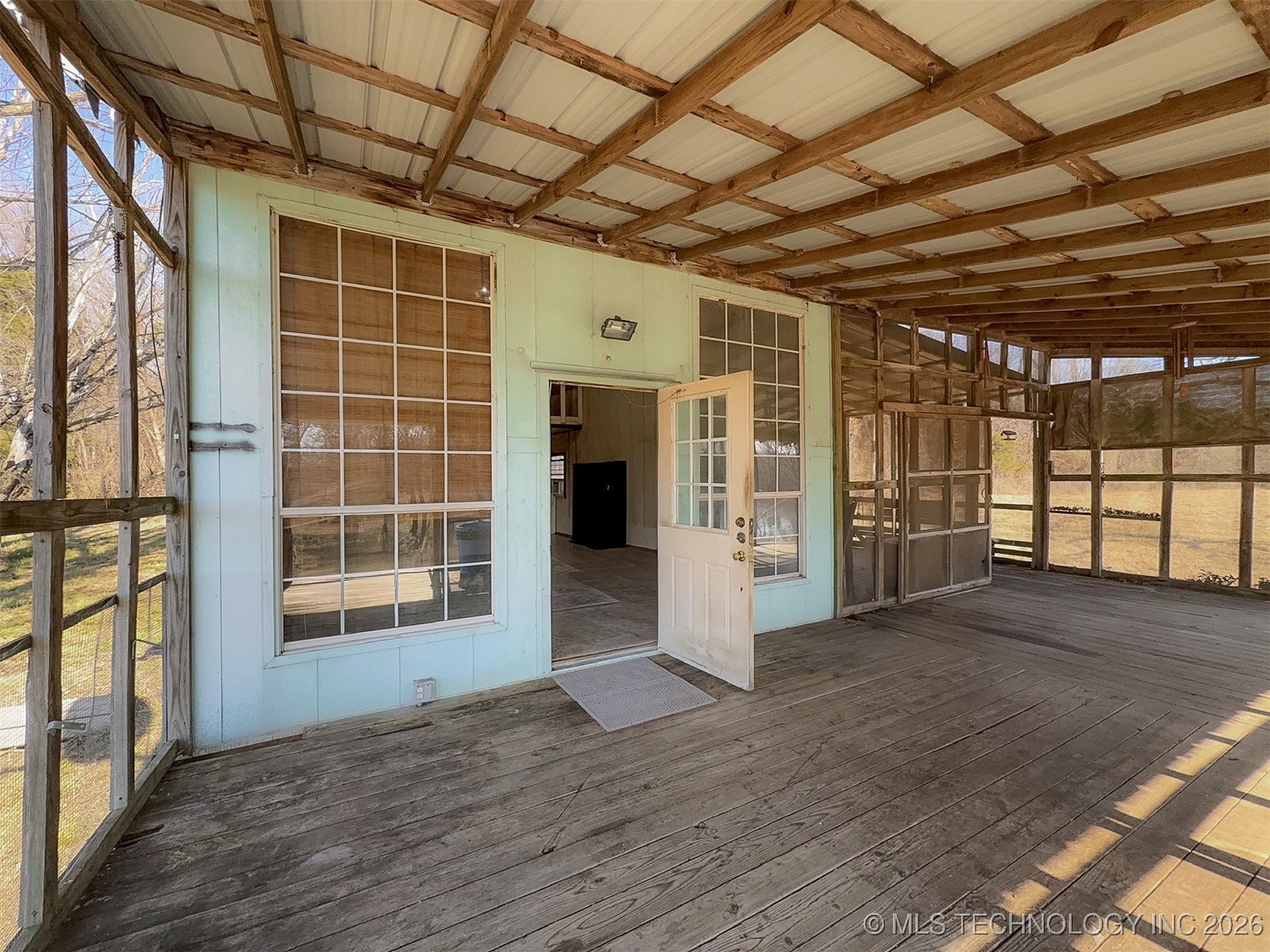 9305 N Jackson Lane Property Photo 62