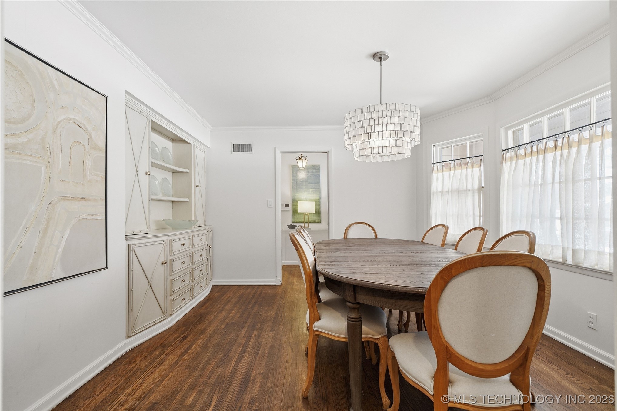 2853 E 39th Street Property Photo 19