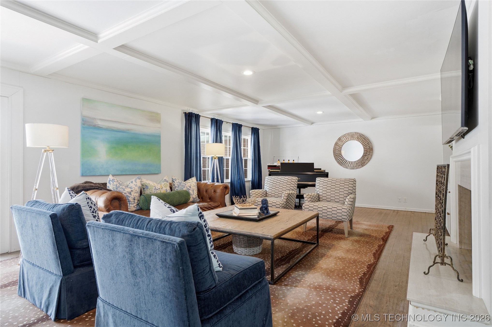 2853 E 39th Street Property Photo 23