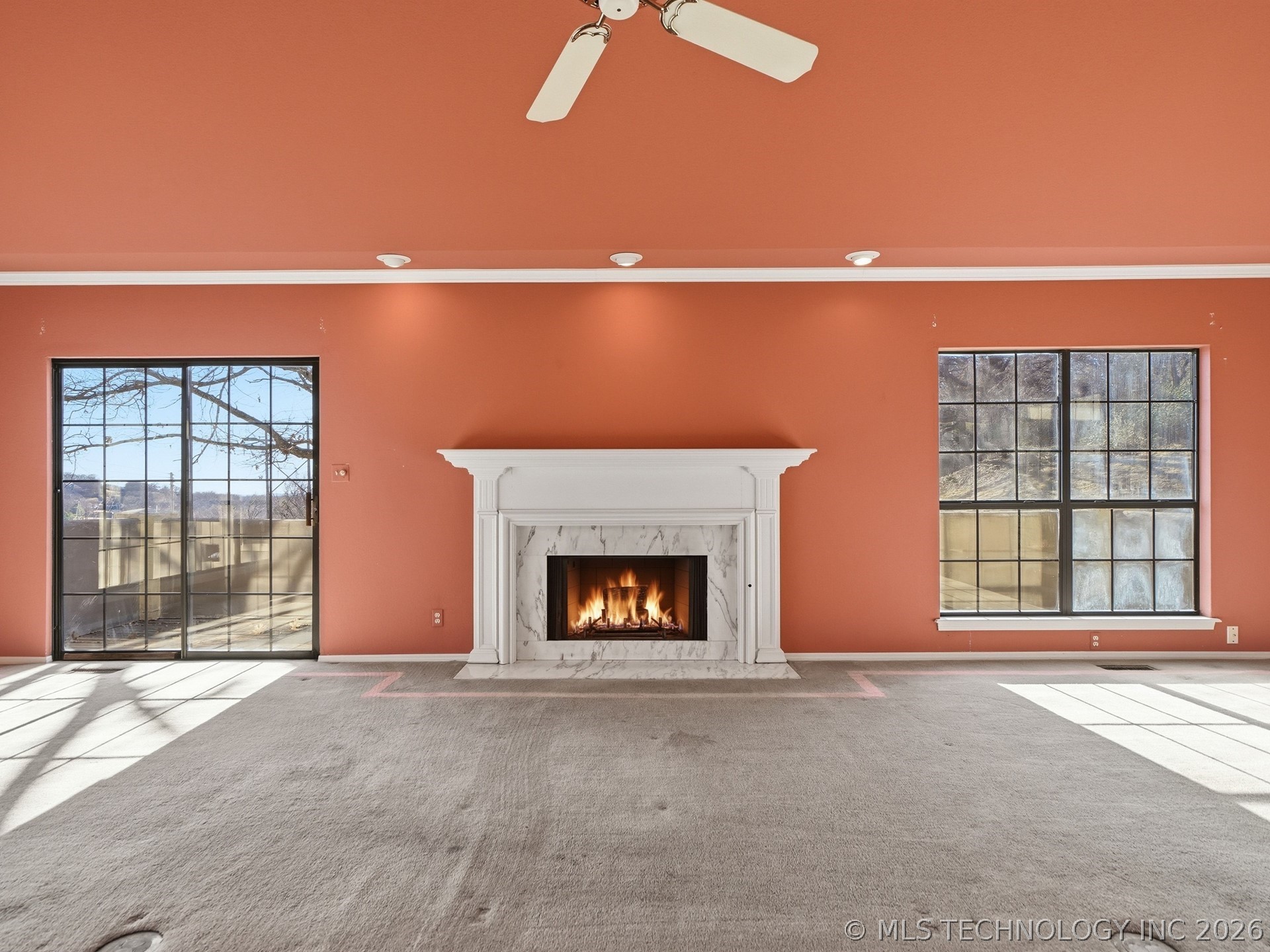 7824 S Urbana Avenue Property Photo 11