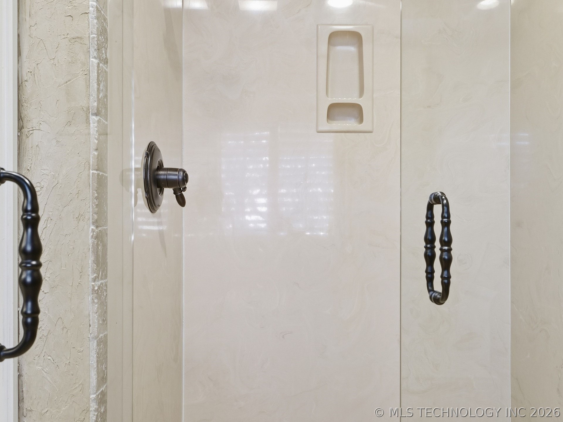 7824 S Urbana Avenue Property Photo 23