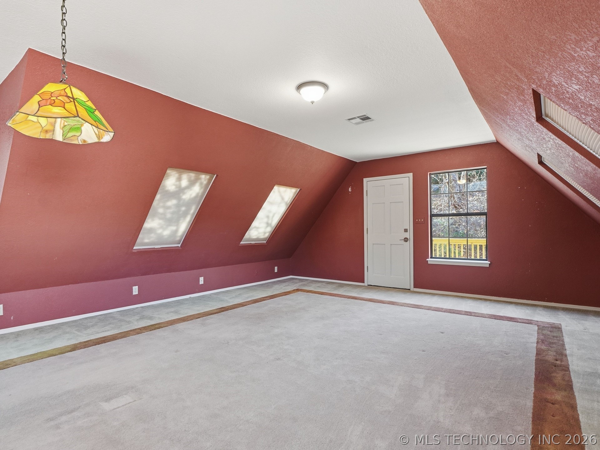 7824 S Urbana Avenue Property Photo 38