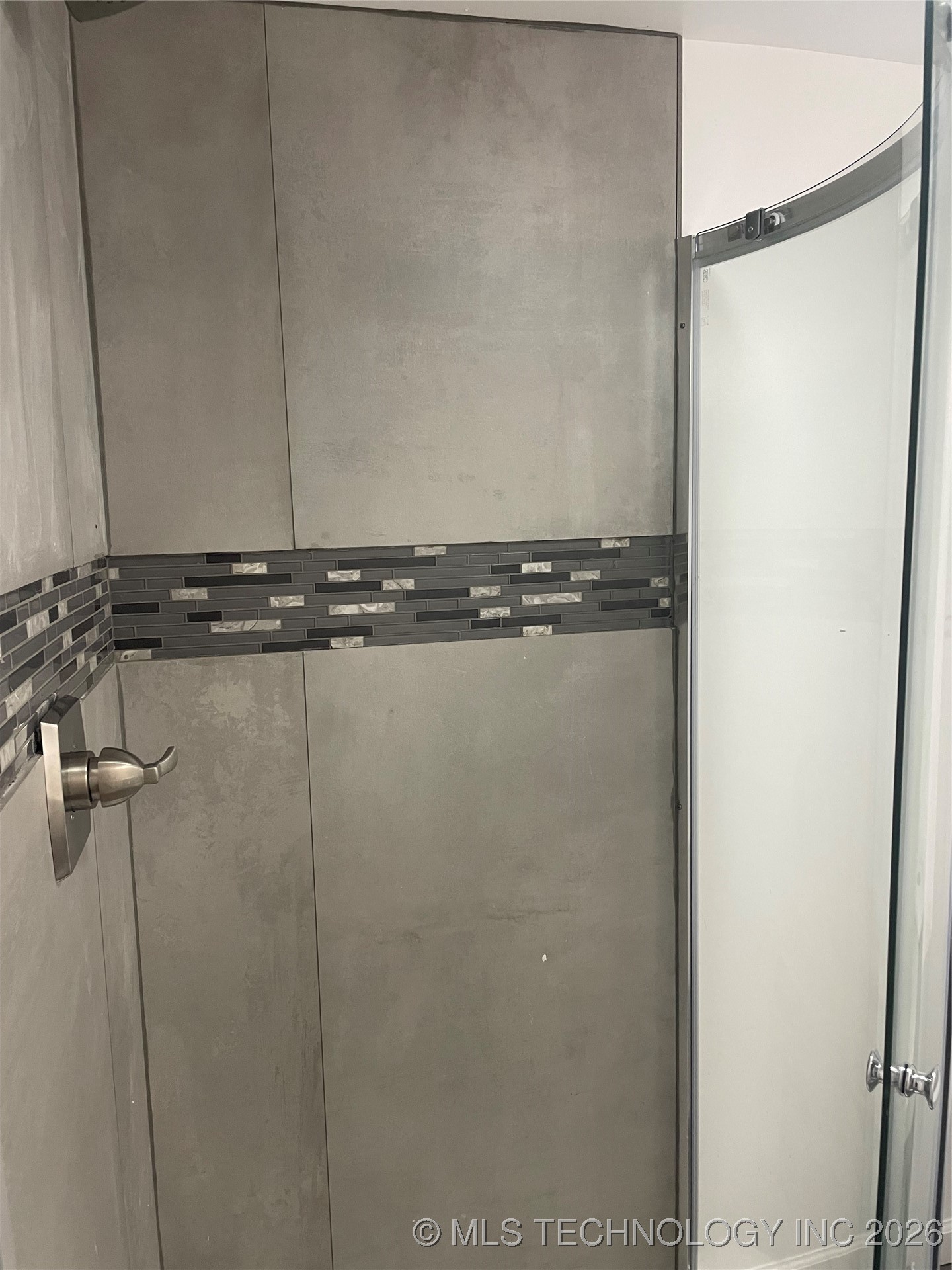 1128 S Quaker Avenue Property Photo 13