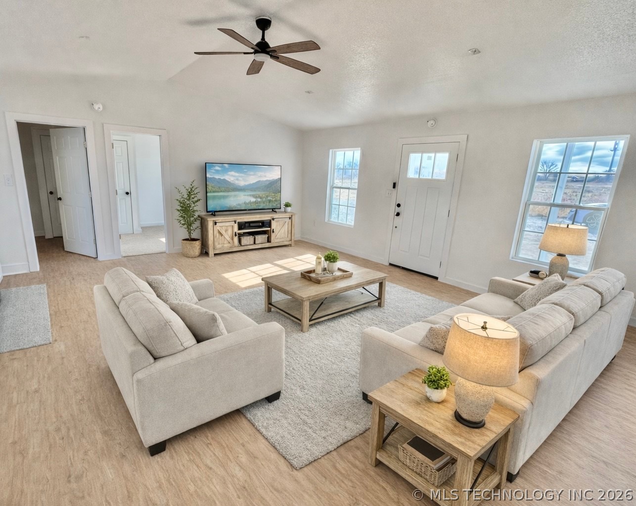 619 S 3rd Avenue A Property Photo 2