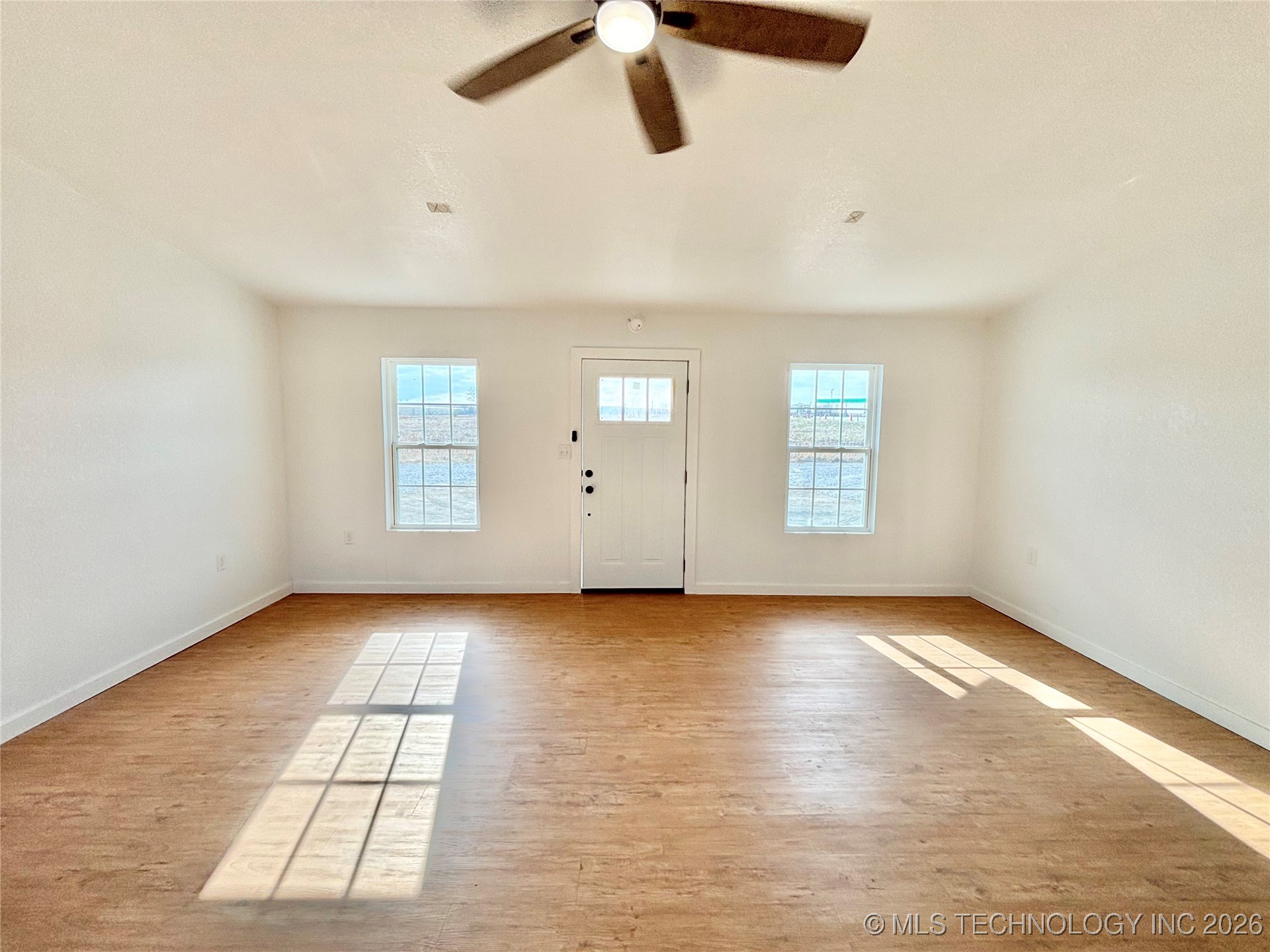 619 S 3rd Avenue A Property Photo 3