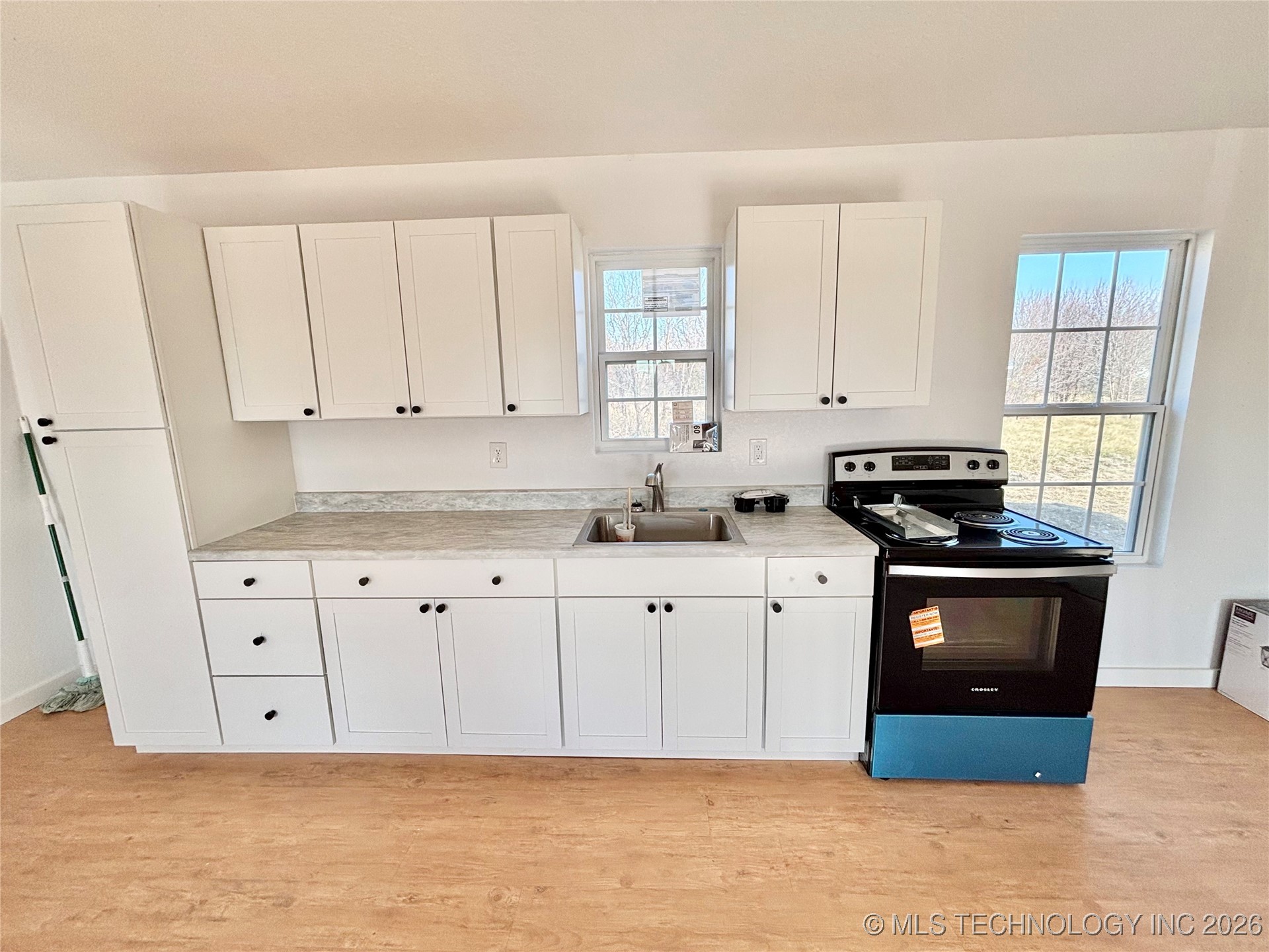 619 S 3rd Avenue A Property Photo 6