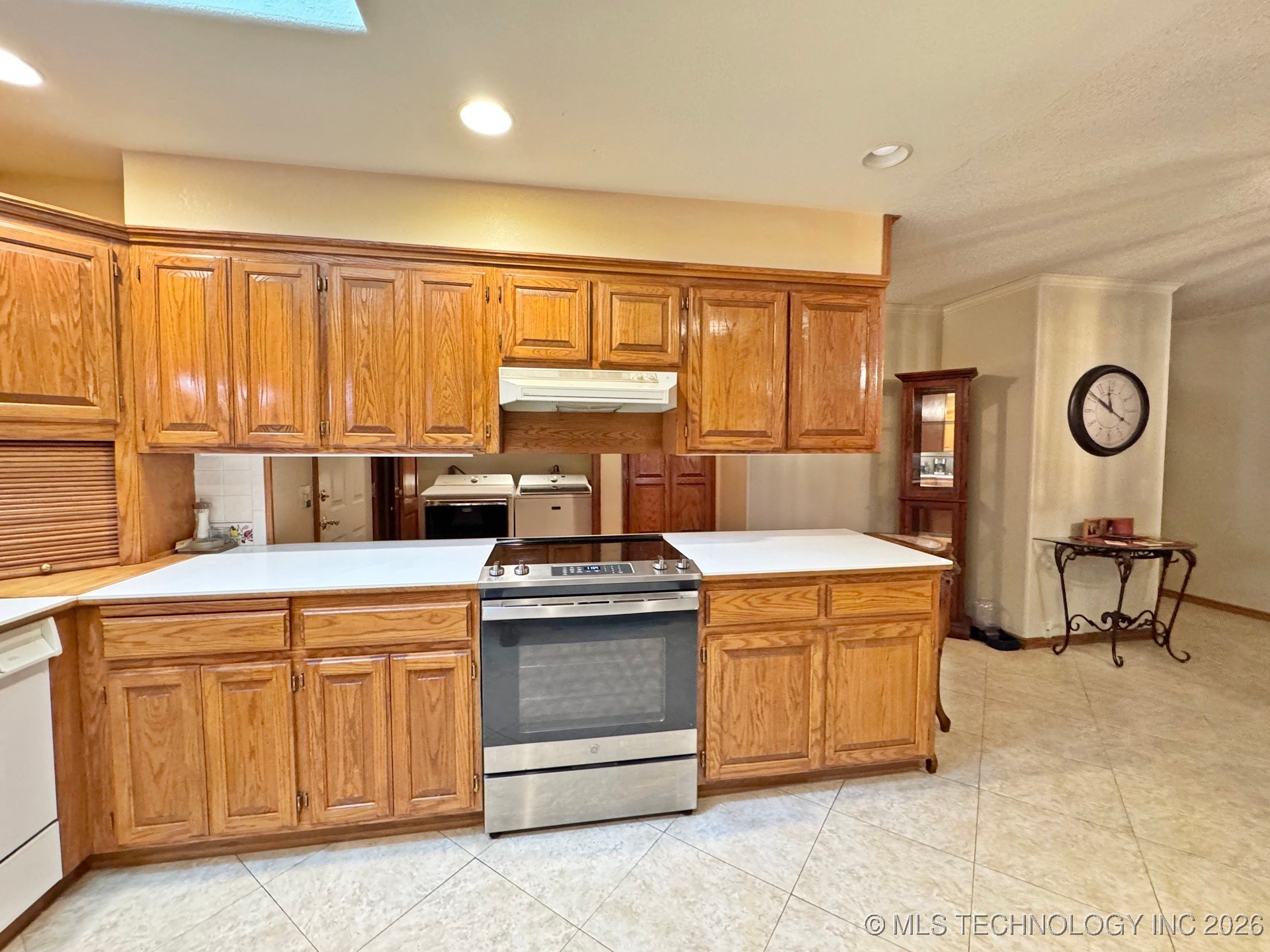 99 Greentree Drive Property Photo 16