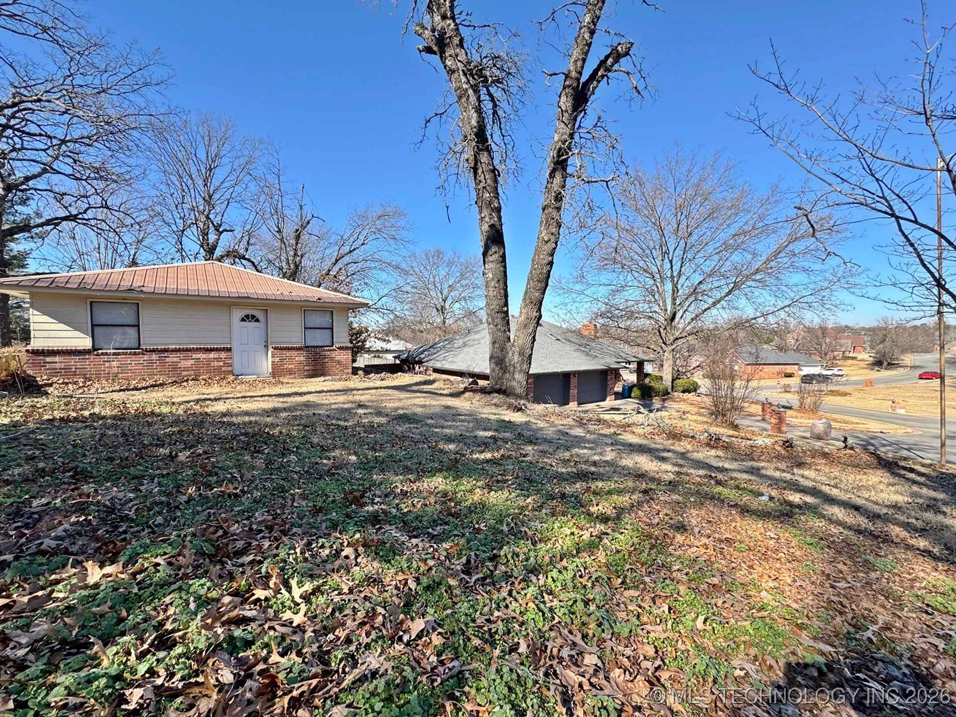 99 Greentree Drive Property Photo 32