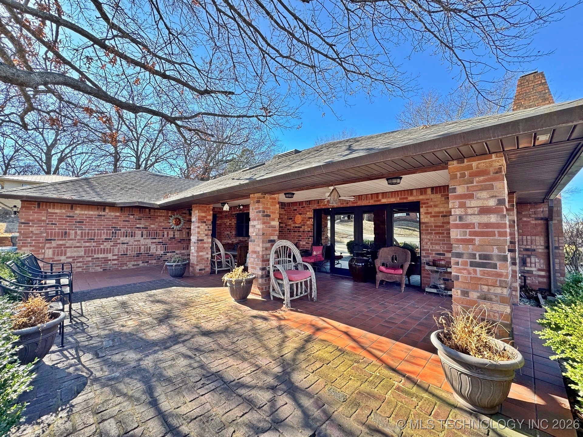 99 Greentree Drive Property Photo 54