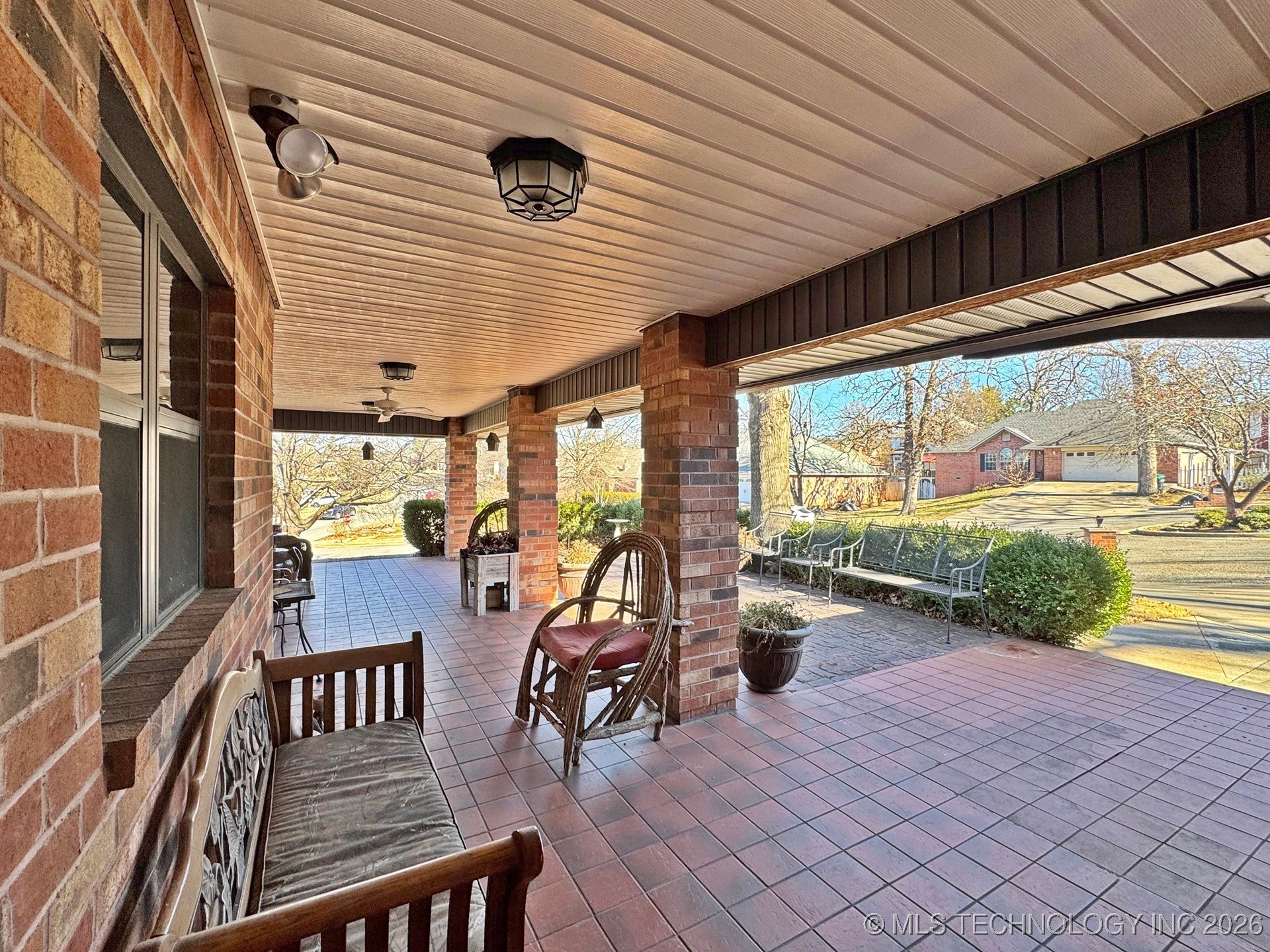 99 Greentree Drive Property Photo 58