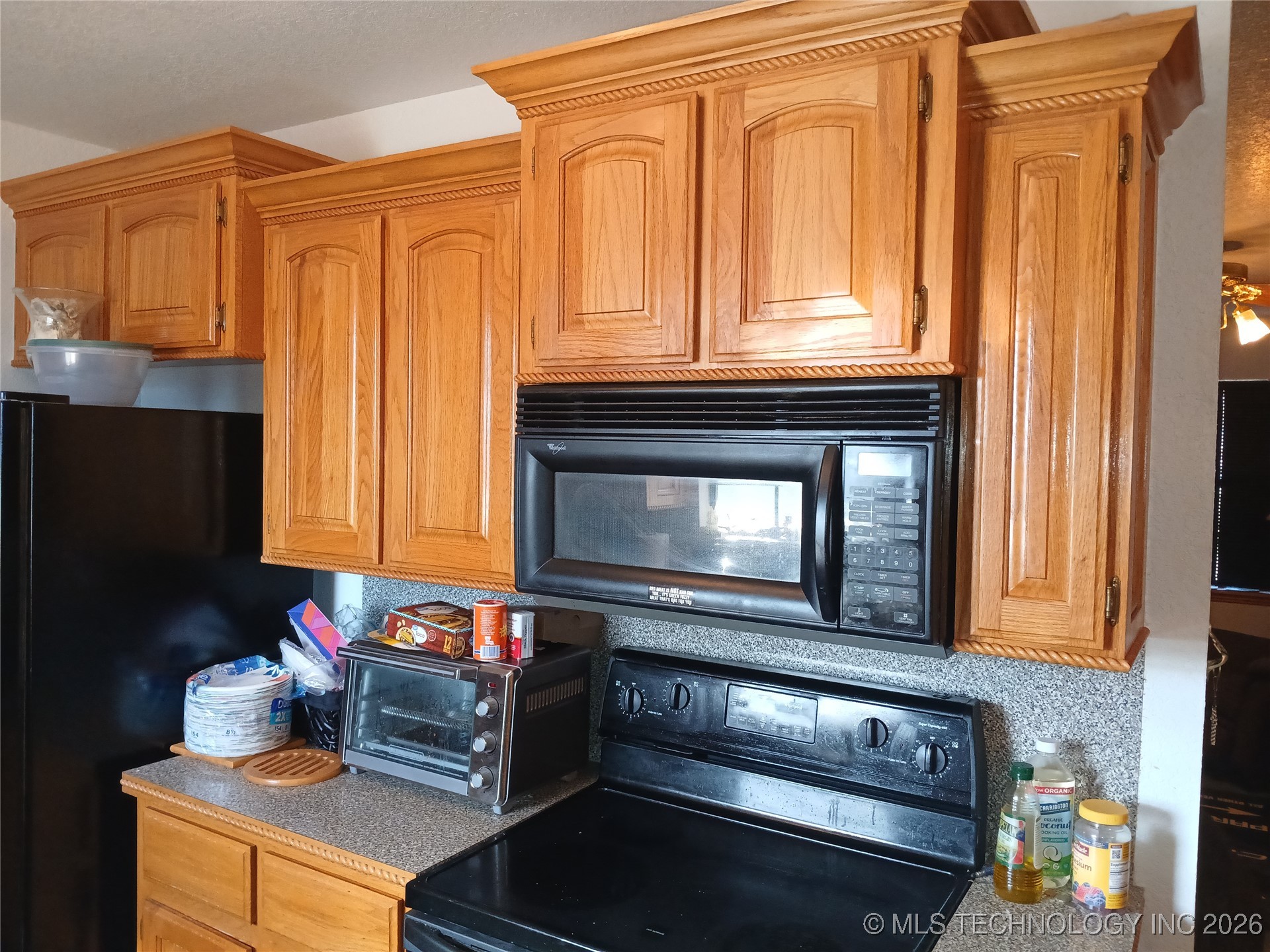 711 E Iowa Street Property Photo 11