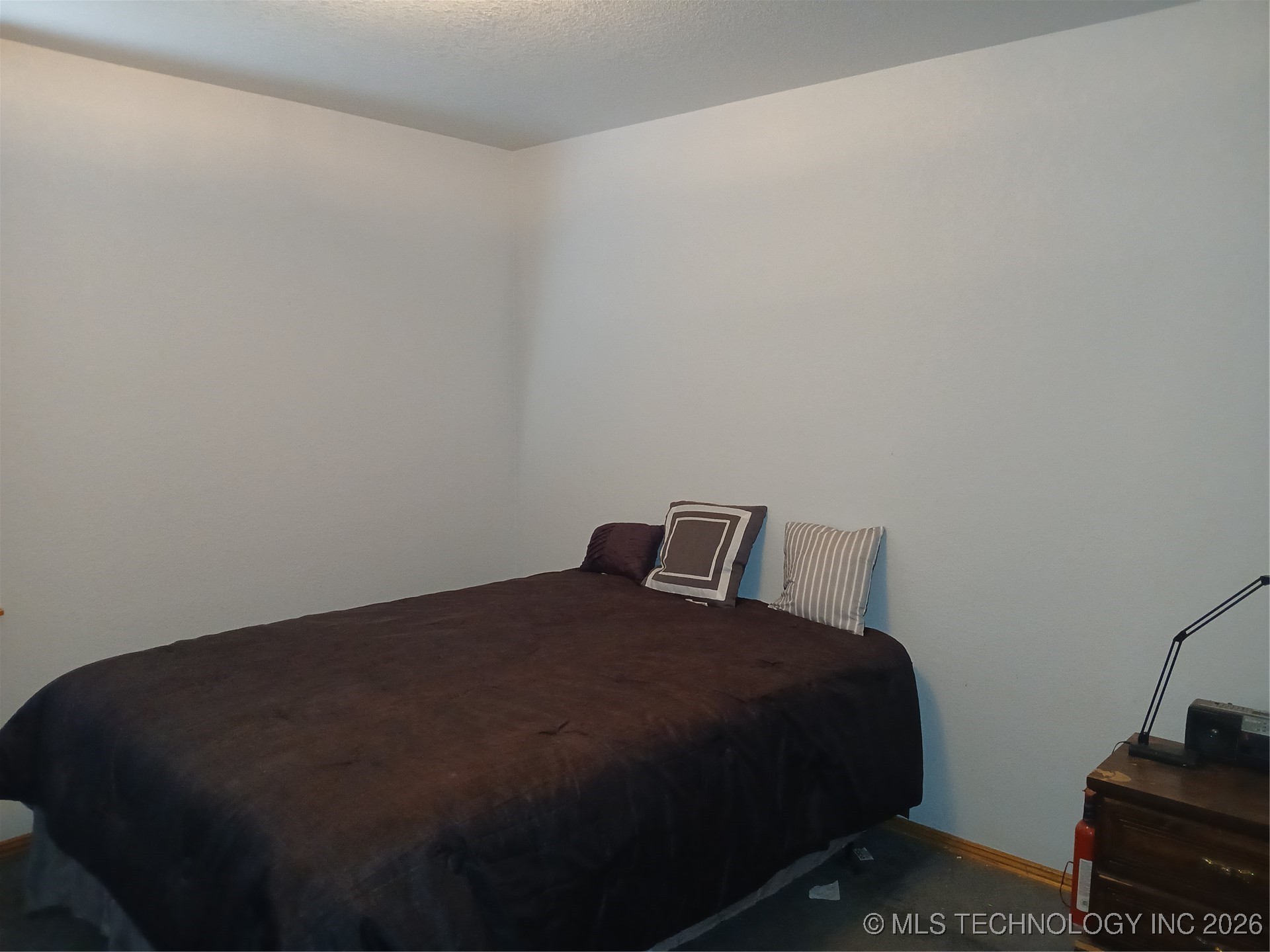 711 E Iowa Street Property Photo 12